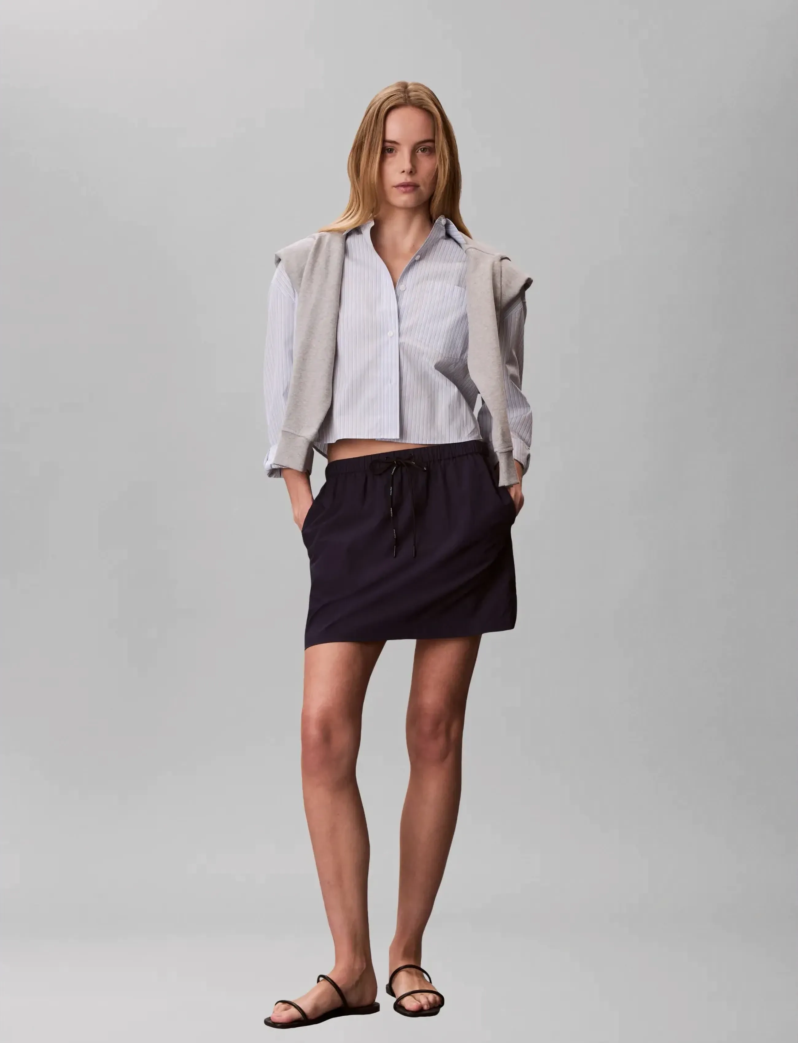 Calvin Klein Jeans - YARNDYE COTTON POPLIN CROPPED SH - langærmede skjorter - breezy blue three color refined str - 2