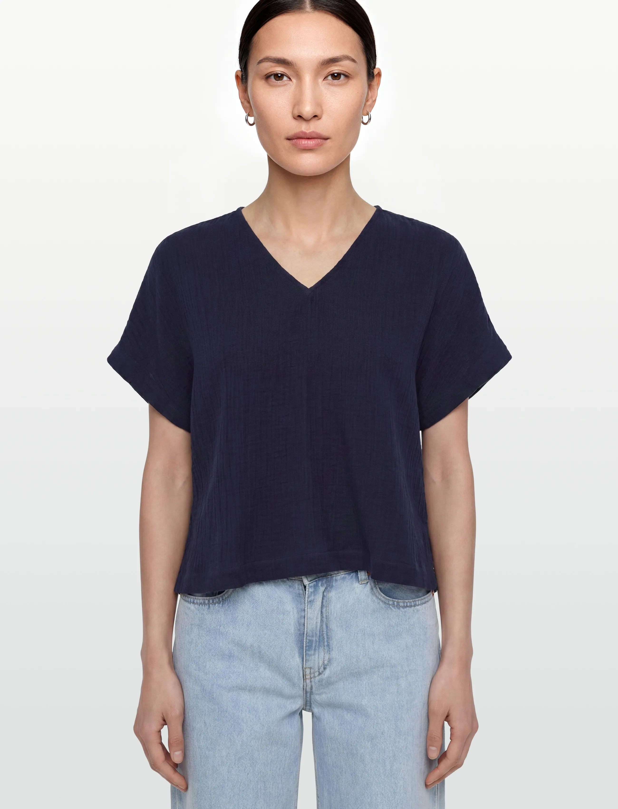 Calvin Klein Jeans - GAUZE V NECK SS TOP - evening blue - 3