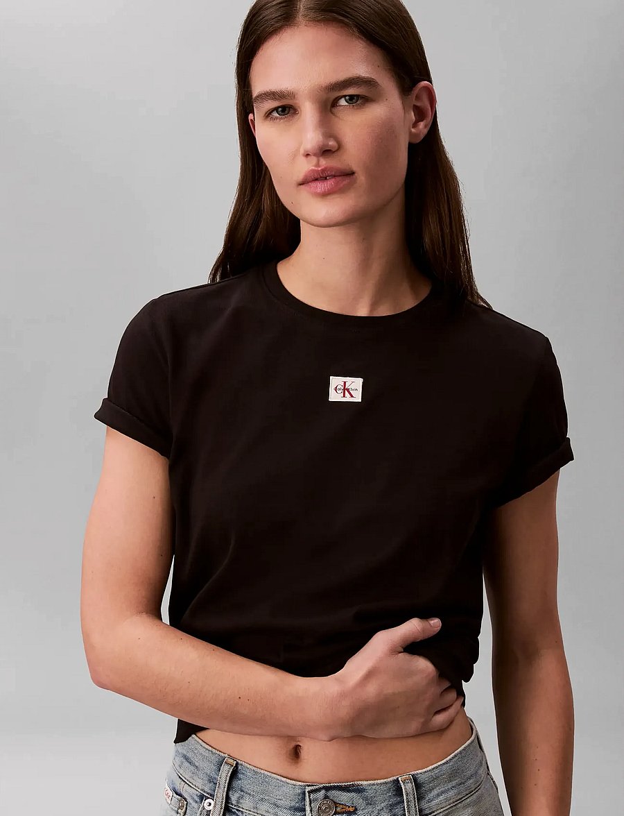 Calvin Klein Jeans - SS HERITAGE LABEL CLASSIC TEE - t-shirts - black - 4