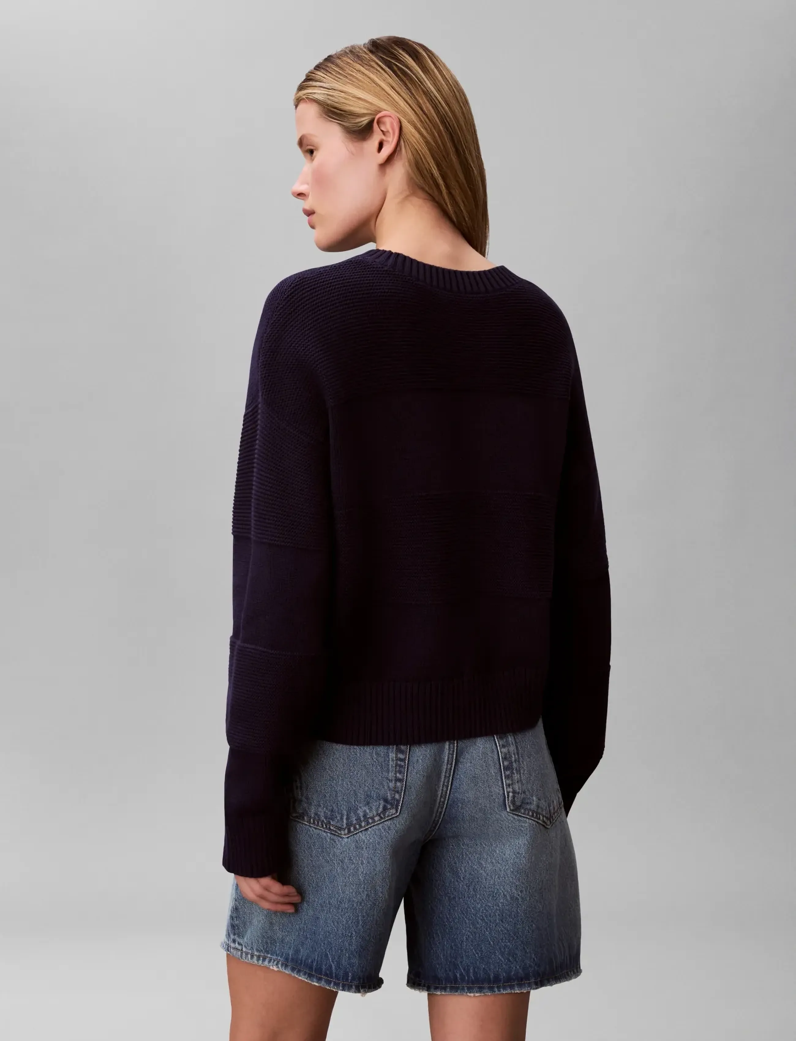 Calvin Klein Jeans - LS TONAL LOGO SWEATER - sviitrid - evening blue - 2