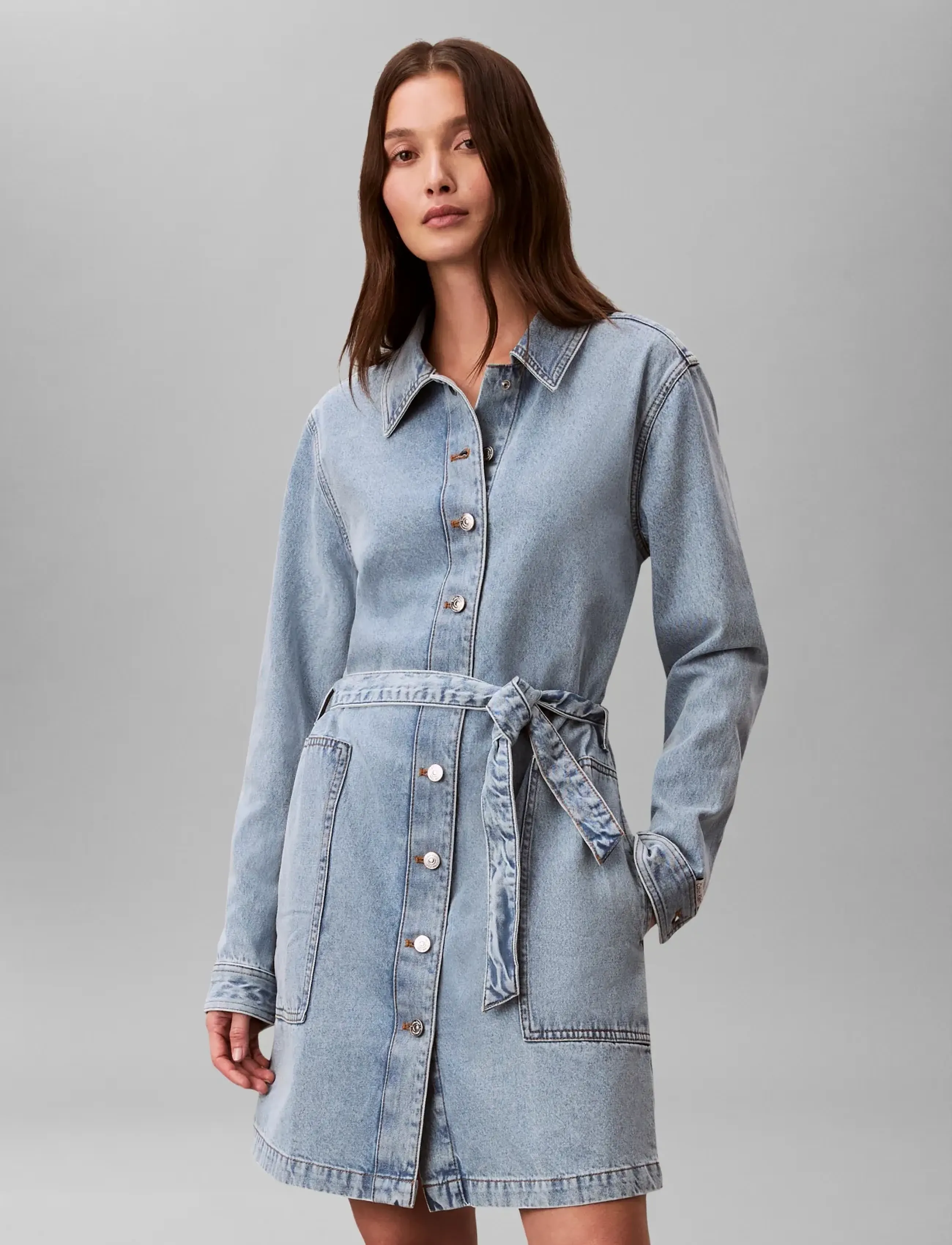 Calvin Klein Jeans - BELTED DENIM MINI DRESS COASTAL - skjortekjoler - coastal light - 3