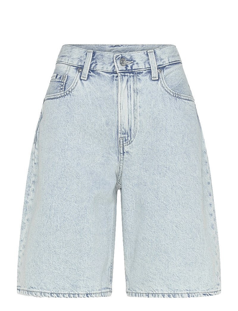 Calvin Klein Jeans - THE BERMUDA SHORT BLEACHED BLUE - lühikesed teksapüksid - bleached blue - 0