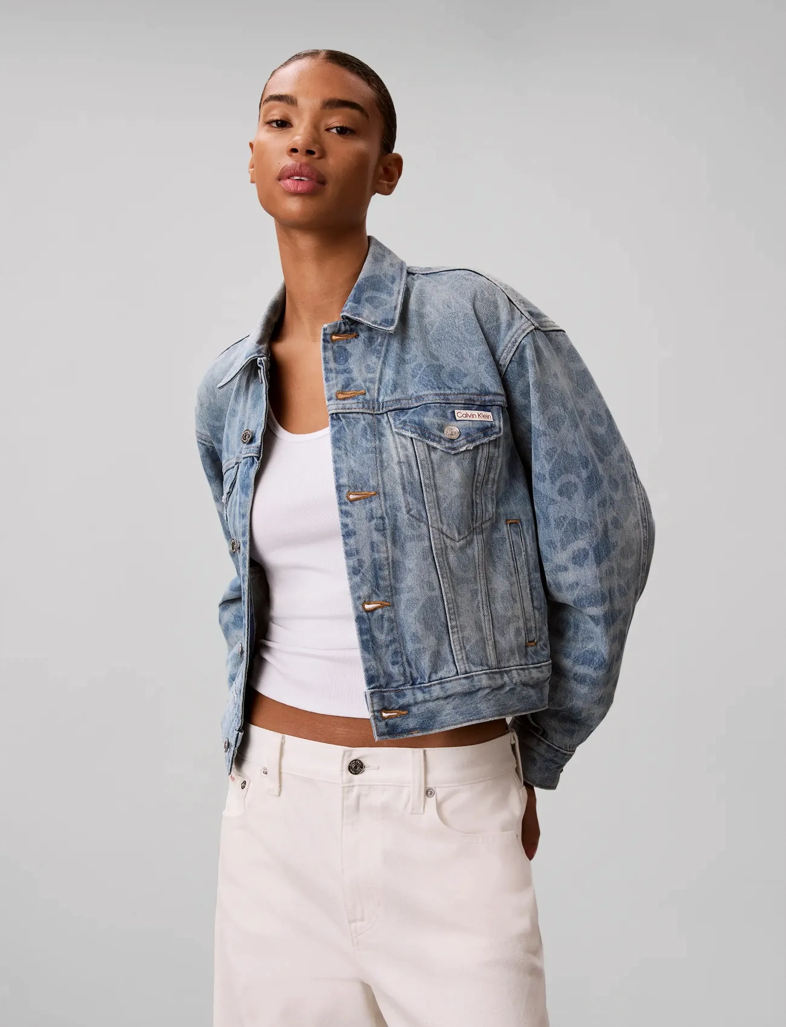 Calvin Klein Jeans - AOP 90s TRUCKER JACKET LT PLAYBI - denimjakker - lt playbill - 3