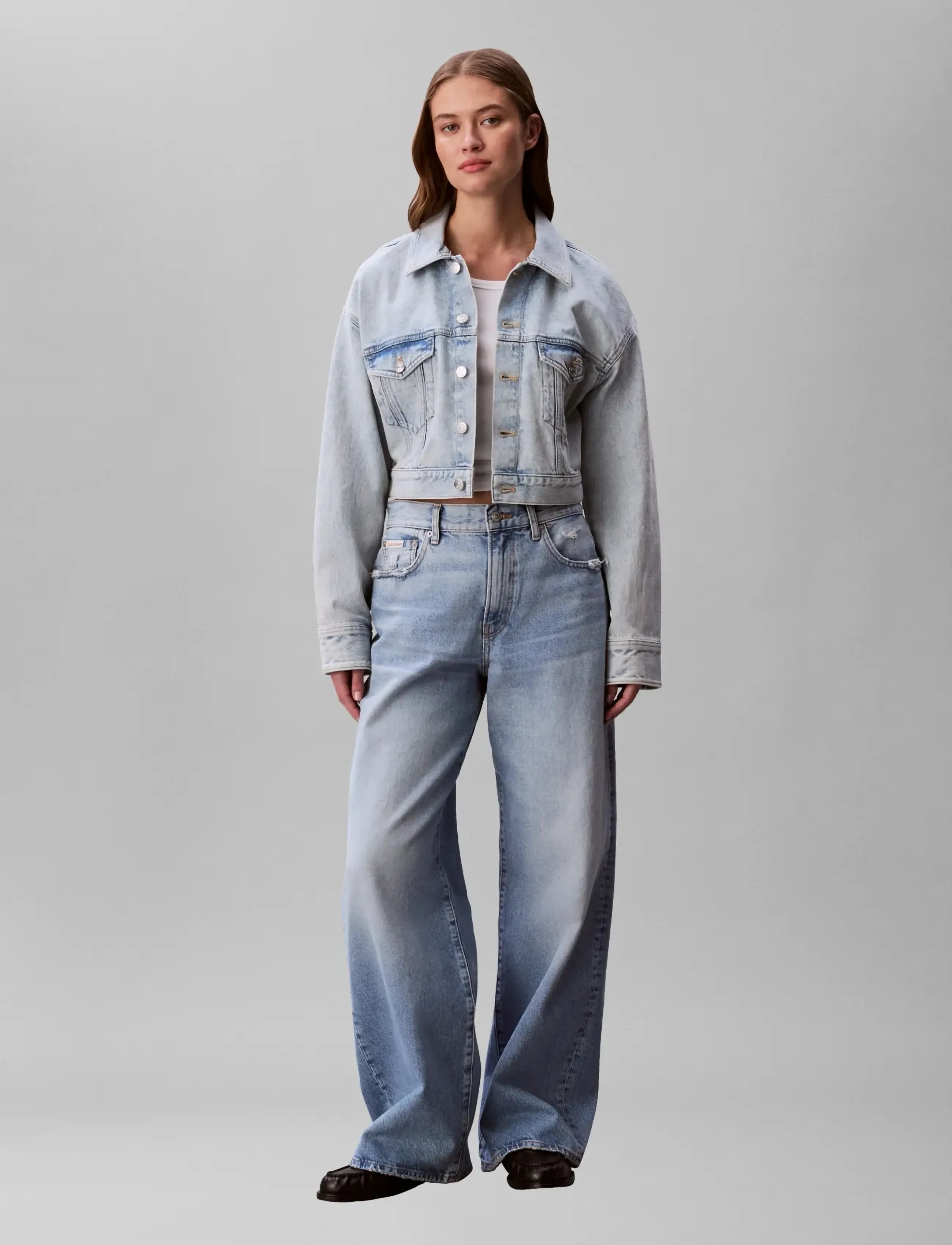 Calvin Klein Jeans Denim Cropped Trucker Bleached B, S, Jackets, Blau - Denim, Frauen
