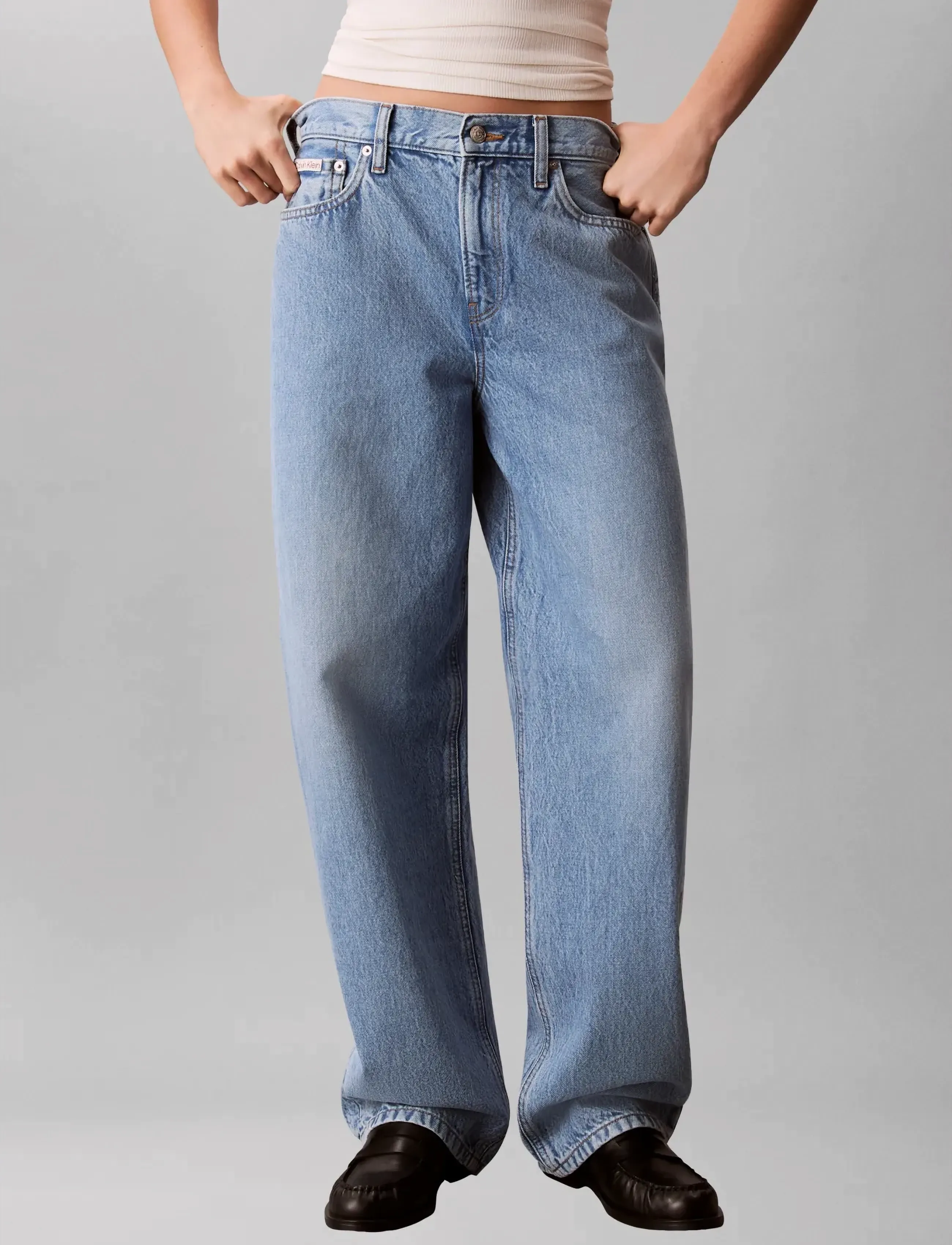 Calvin Klein Jeans Relaxed Barrel Jean Sage Stone, 27 x 32, Blue, Jeans > Barrel Jeans, Dame