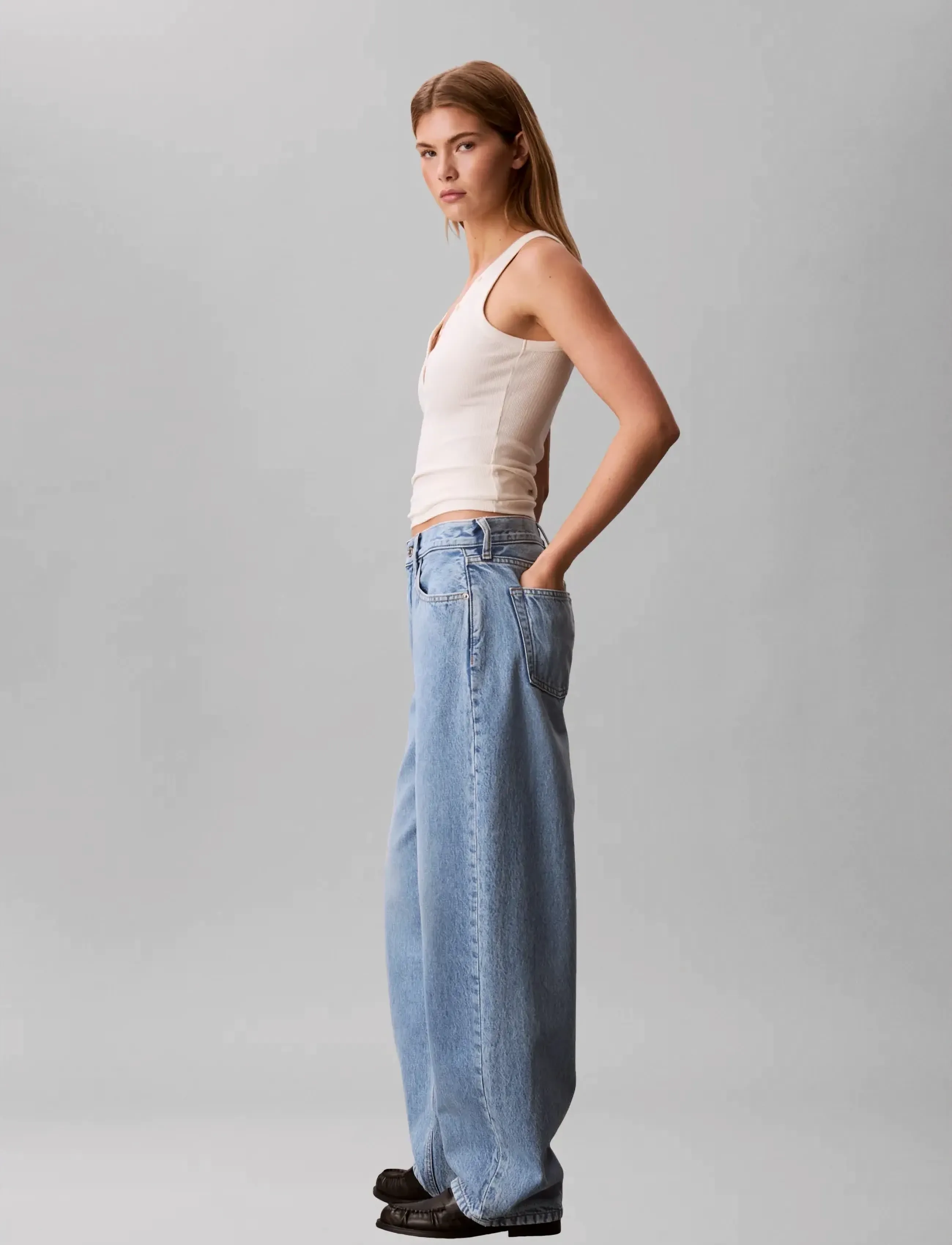 Calvin Klein Jeans - RELAXED BARREL JEAN SAGE STONE - barrel jeans - sage stone - 4
