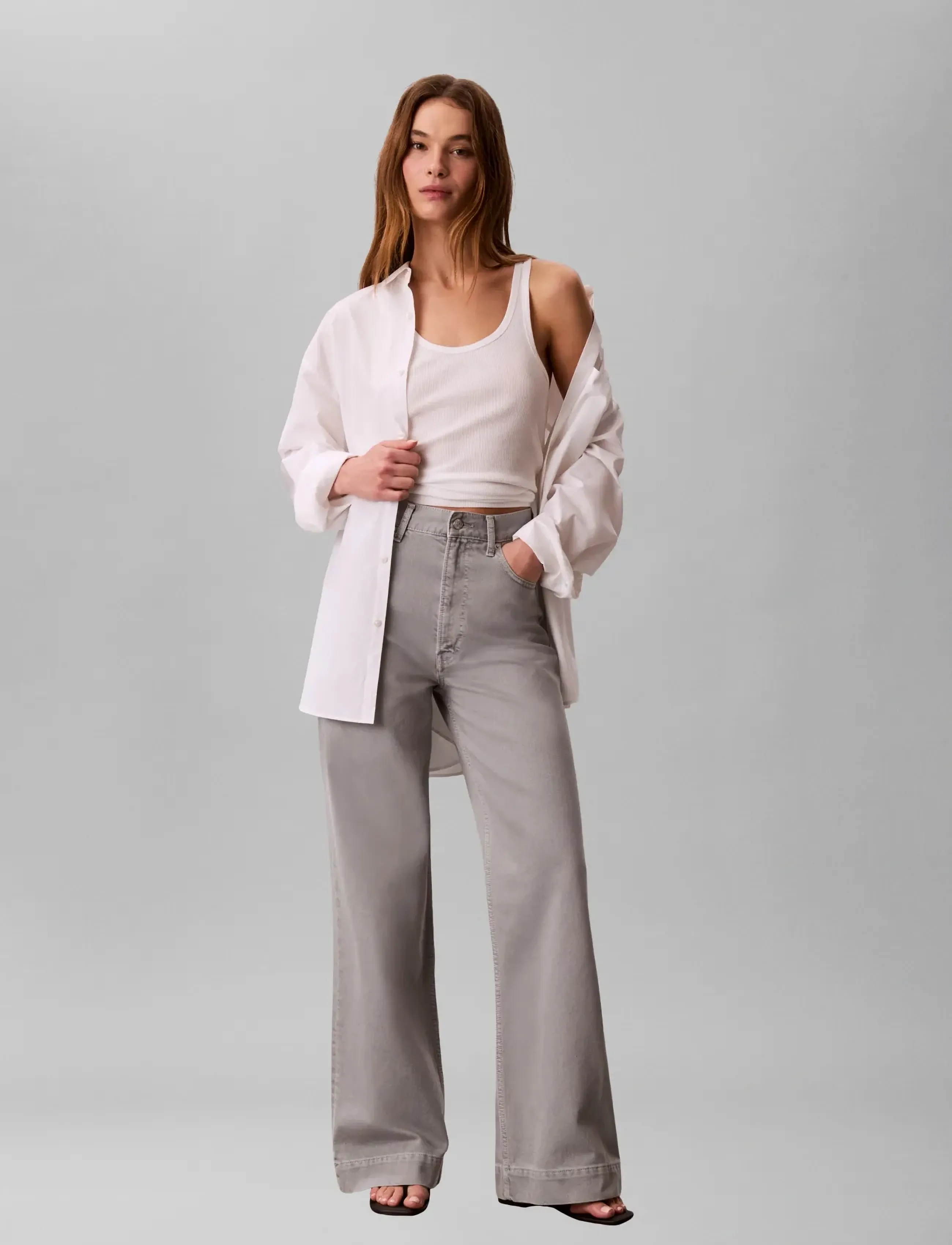 Calvin Klein Jeans SUPER HIGH RISE WIDE LEG SOFT GR - Nyheder - SOFT GREY / grey