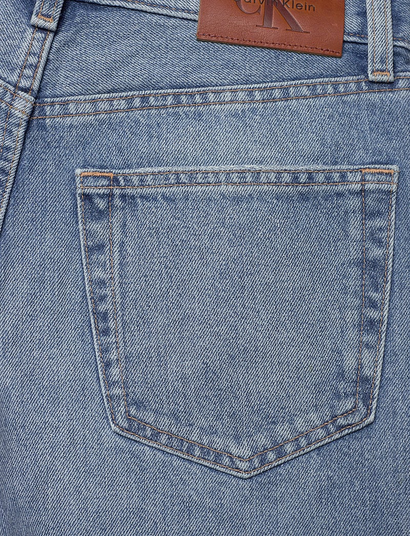 Calvin Klein Jeans - 90S 6 IN SHORT BLUE MONACO - jeansshorts - blue monaco - 4