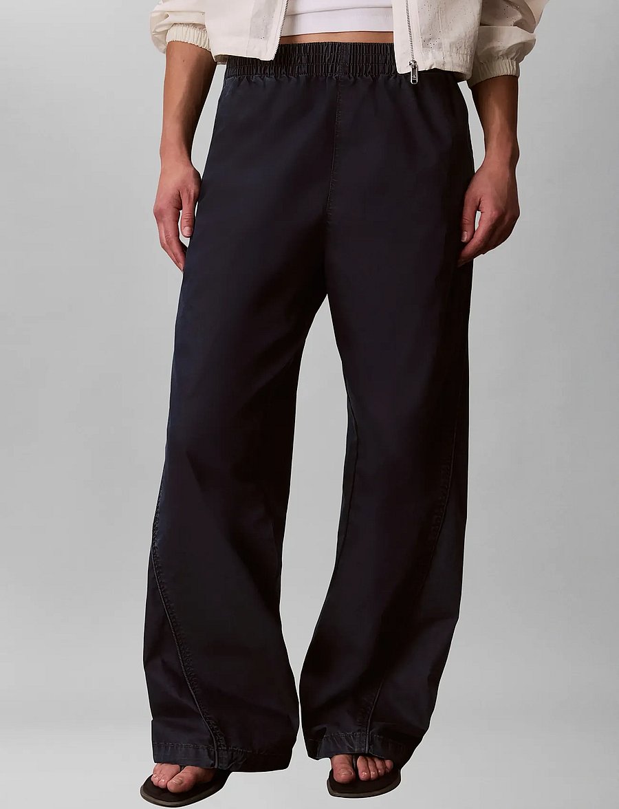 Calvin Klein Jeans - INDIGO PARACHUTE PANT DARK GALAX - pantalons droits - dark galaxy - 0
