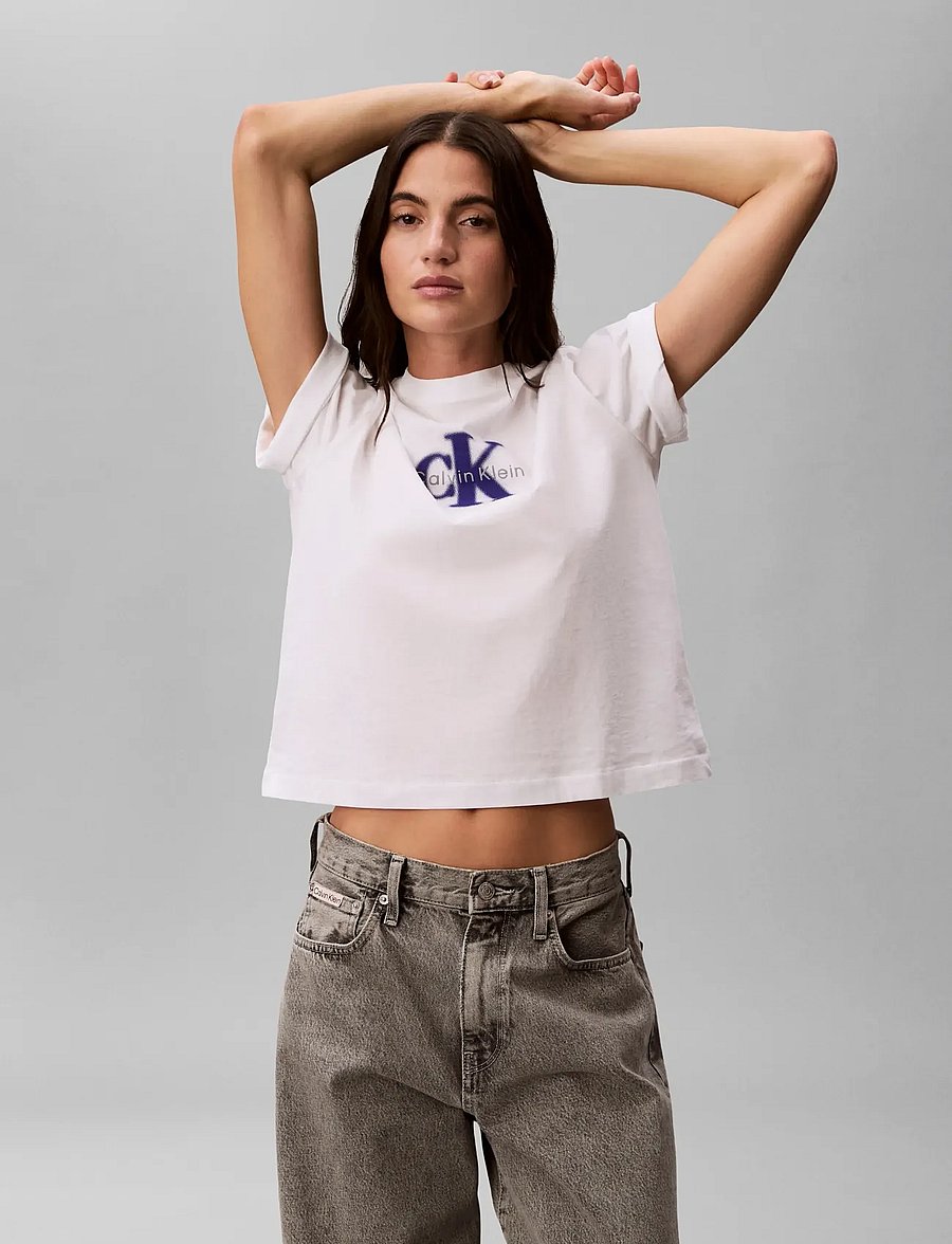 Calvin Klein Jeans - SS BOXY SEASONAL MONOLOGO GRAPHI - t-shirts - bright white - 4