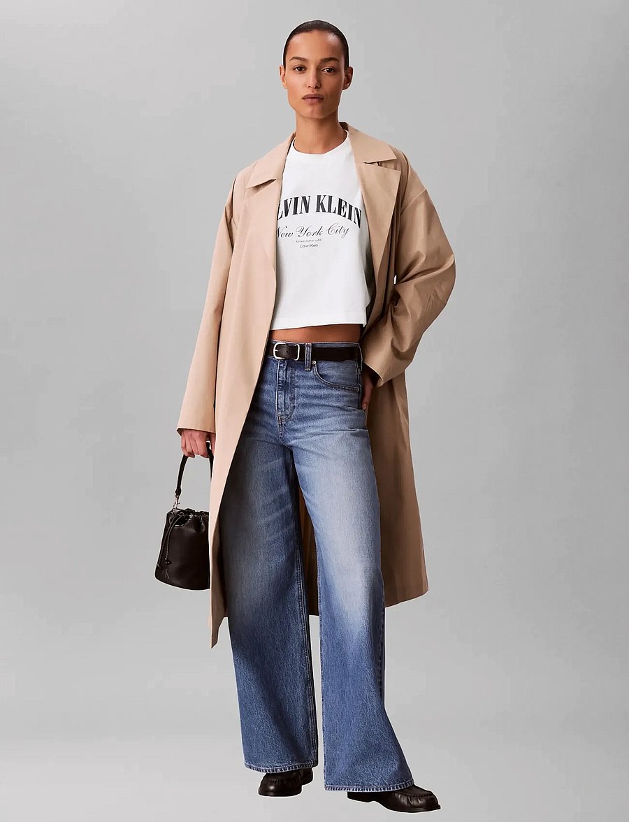 Calvin Klein Jeans - SS CROPPED BOXY HERITAGE CREST L - crop tops - bright white - 3