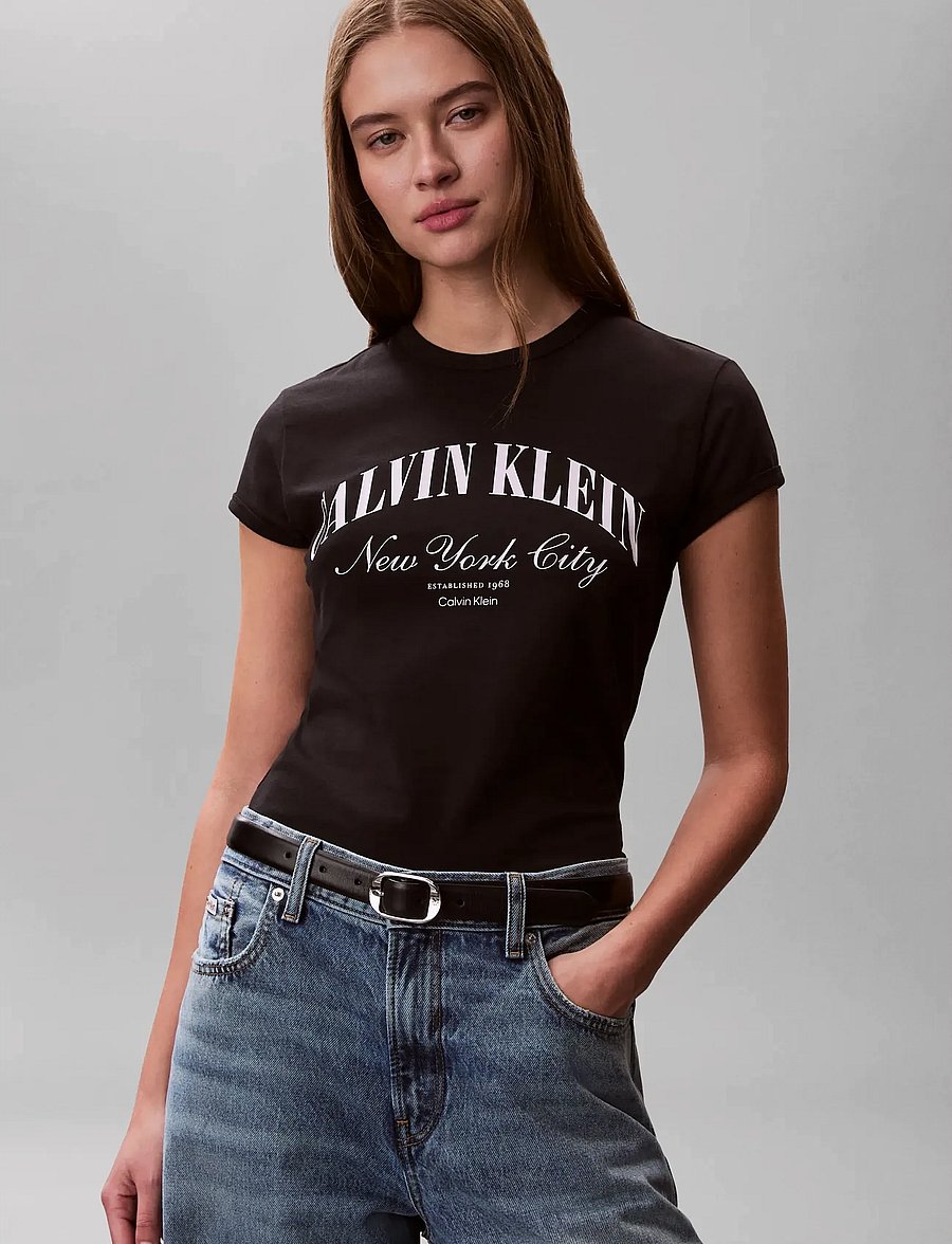 Calvin Klein Jeans - SS GRAPHIC LOGO BABY TEE - t-särgid - black - 4