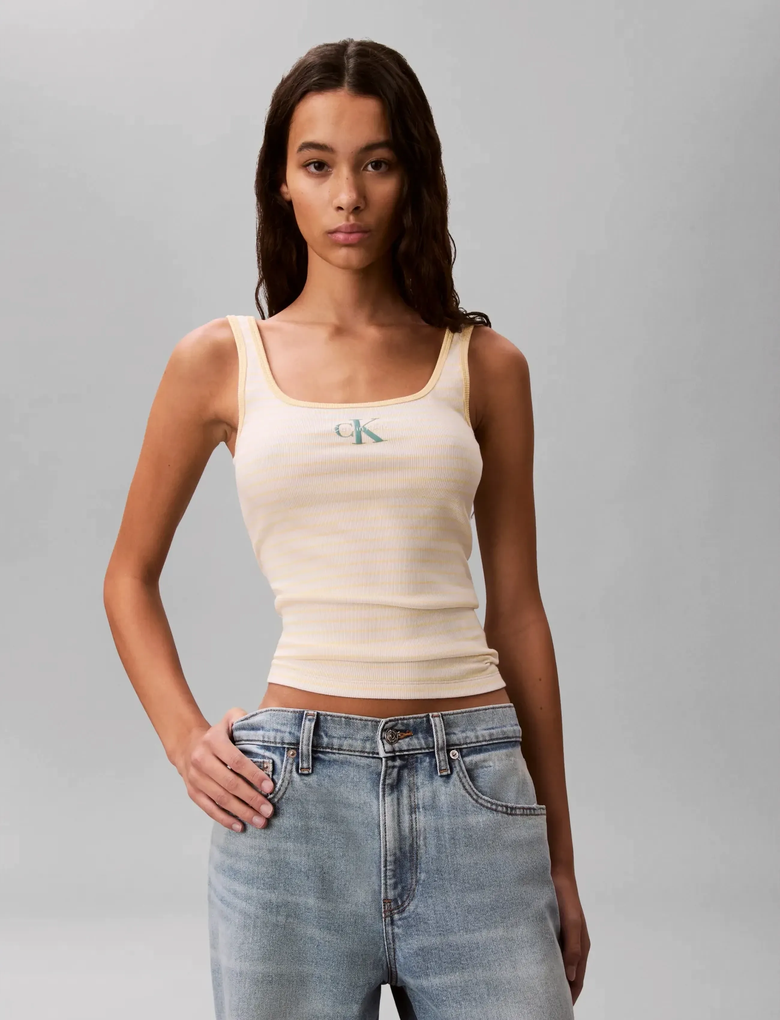 Calvin Klein Jeans - STRIPED MONOLOGO SCOOP NK RIB TA - tanktops - french vanilla stripe - 3