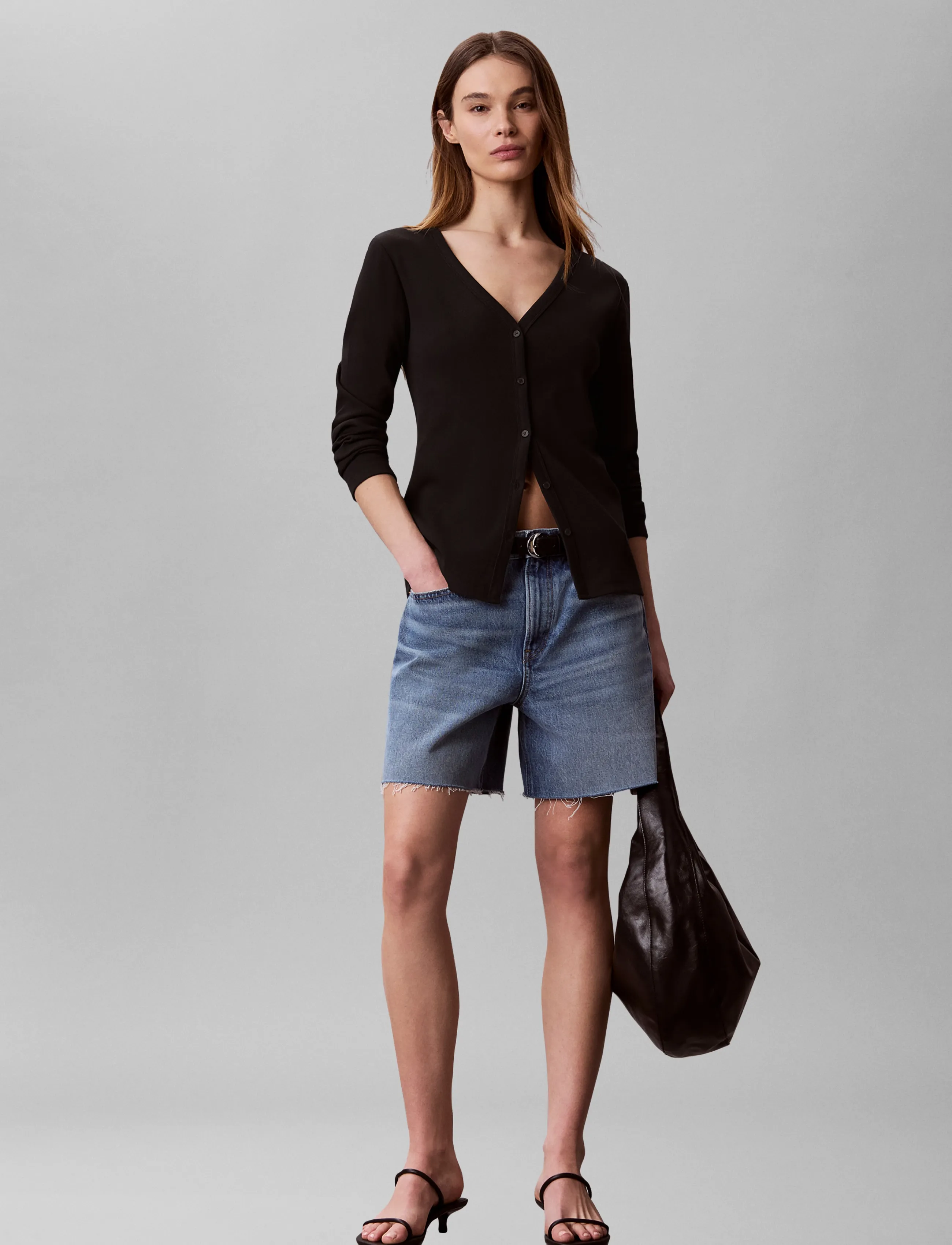 Calvin Klein Jeans LS WOVEN LABEL BABY RIB BUTTON F - Tøj - BLACK / black