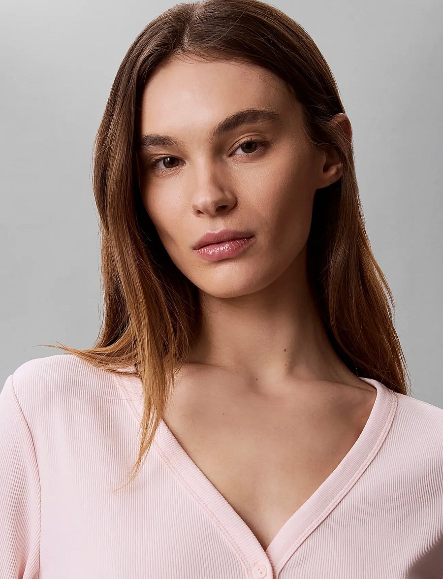 Calvin Klein Jeans - LS WOVEN LABEL BABY RIB BUTTON F - strickjacken - mangano calcite - 3