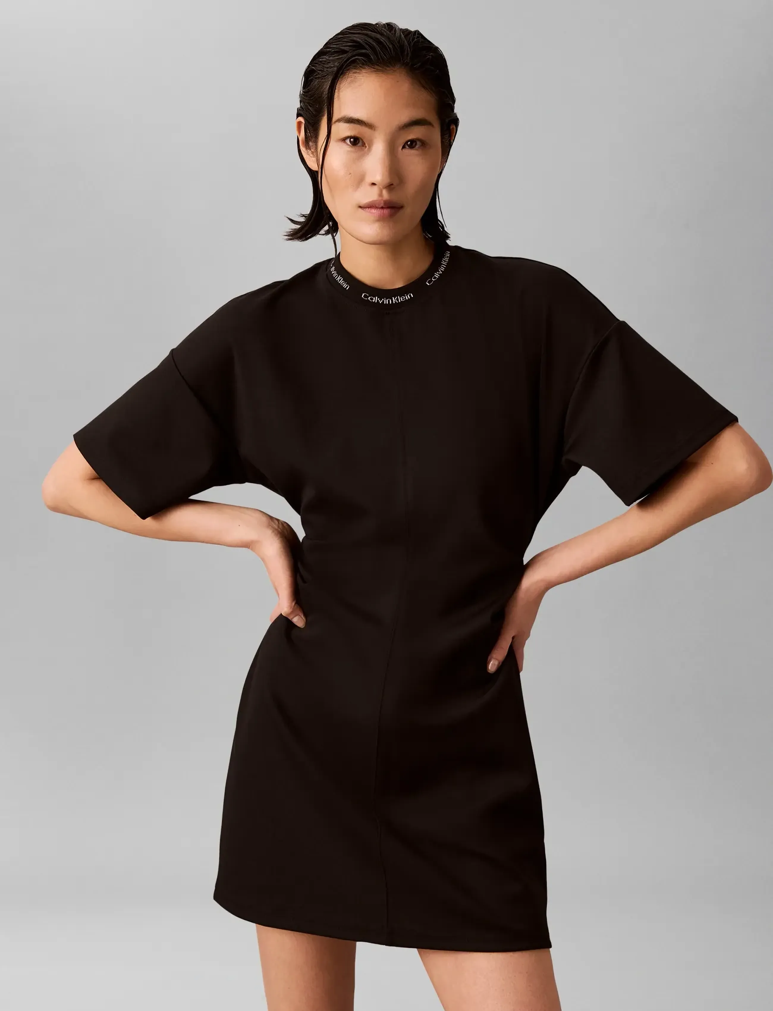 Calvin Klein Jeans SS LOGO RIB INTERLOCK T-SHIRT DR - Kleitas - BLACK / black