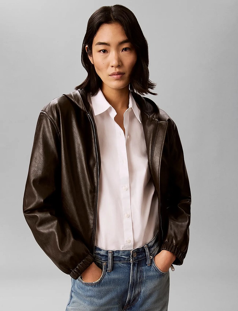 Calvin Klein Jeans - CROPPED HOODED FAUX LEATHER JACK - dark coffee - 0