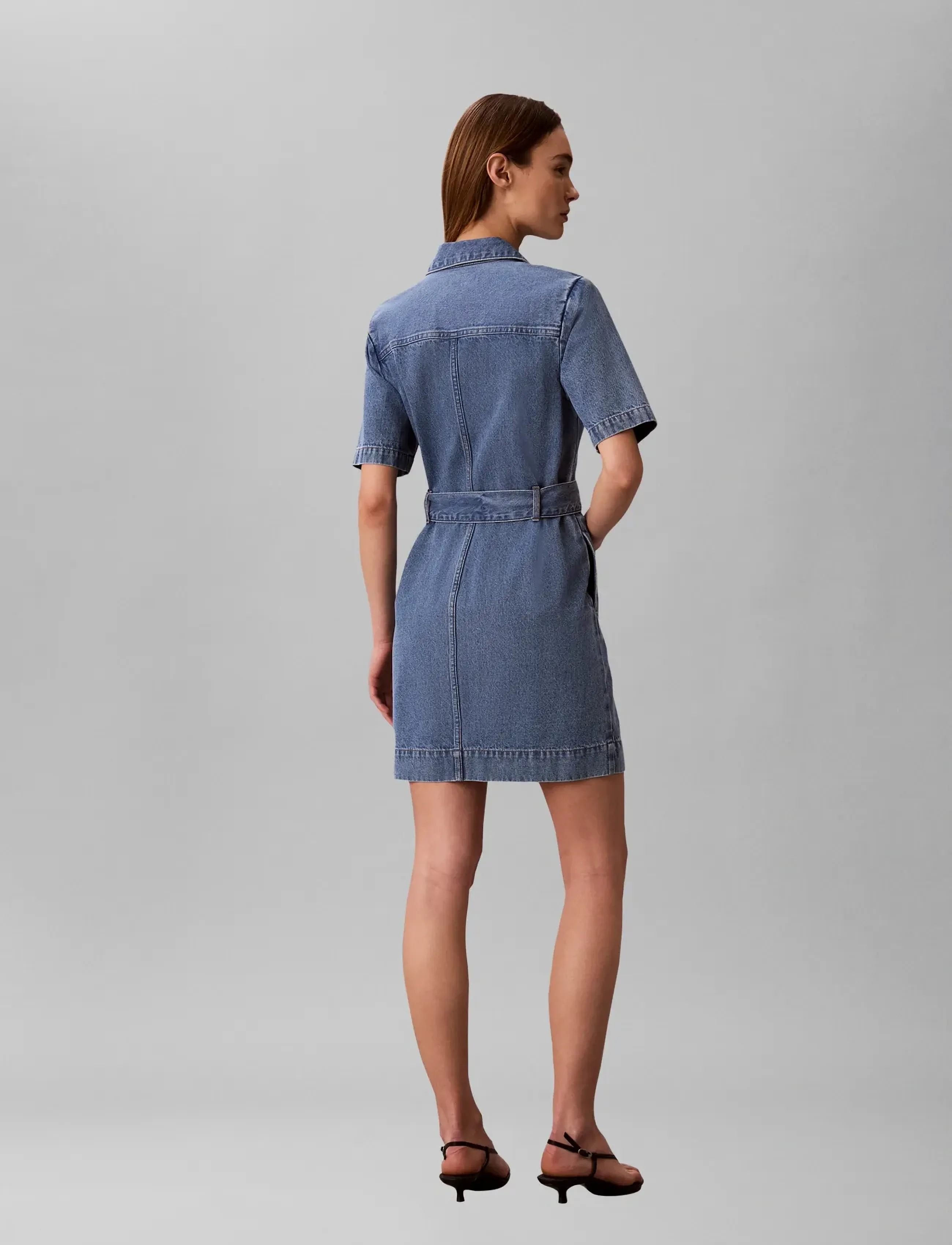 Calvin Klein Jeans - BELTED SHIRT DRESS RADIO BLUES - robes en jeans - radio blues - 2