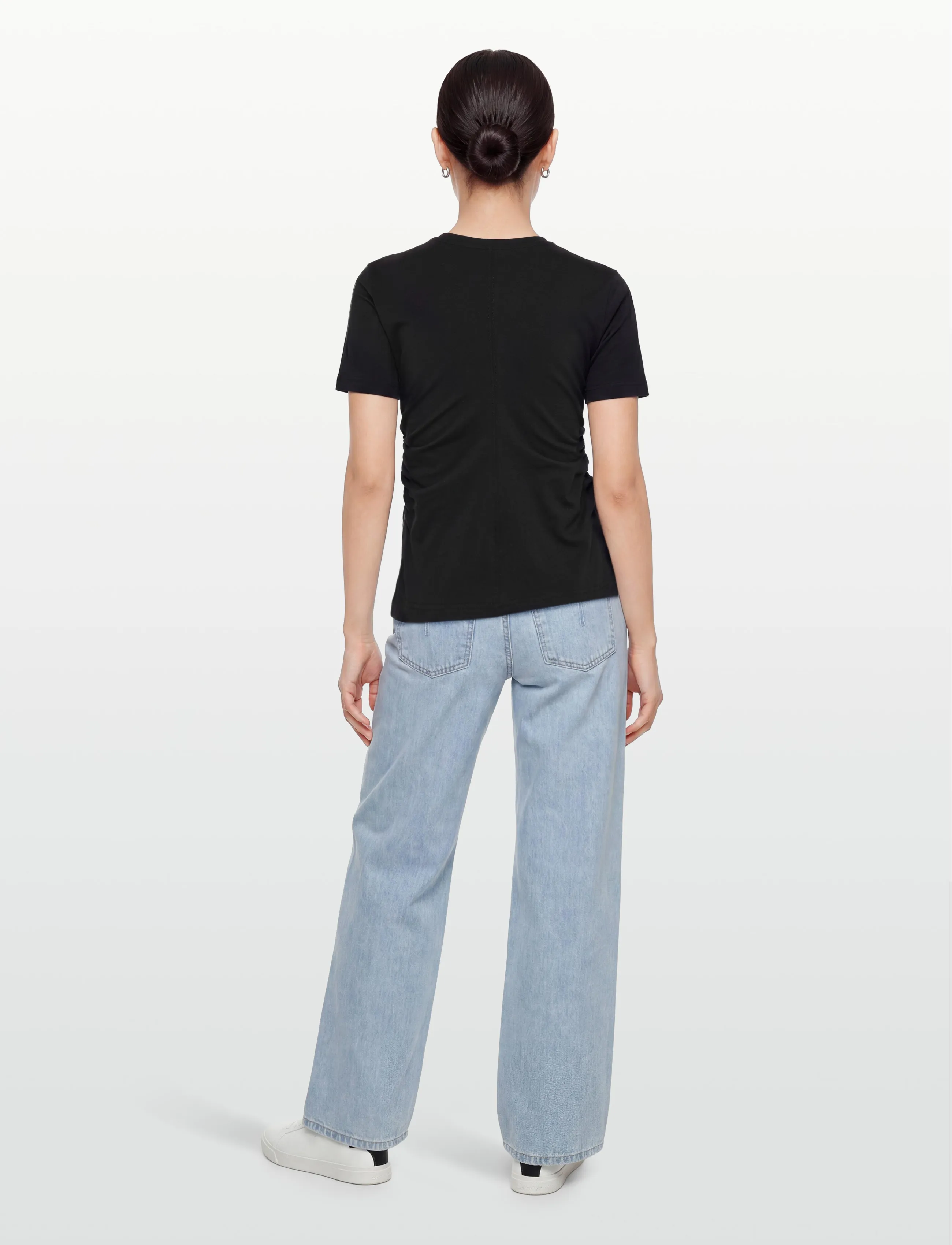 Calvin Klein Jeans - SS SLIM LOGO INITIAL TEE - t-shirts - black - 4