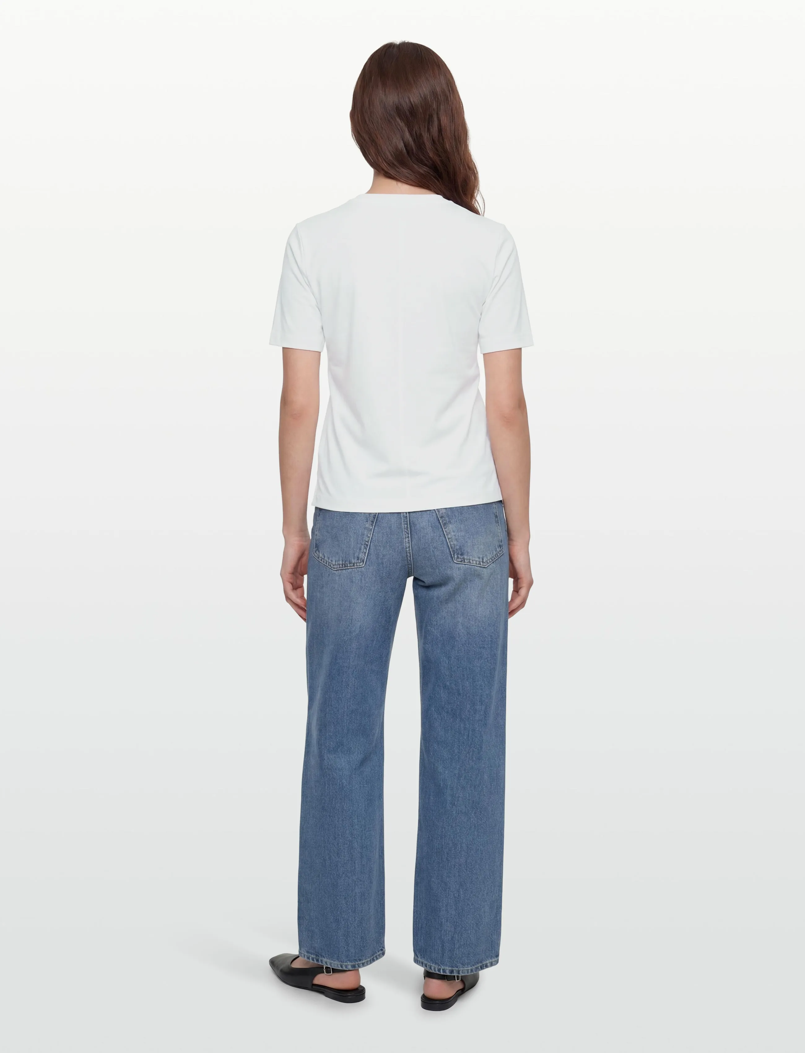 Calvin Klein Jeans - SS SLIM LOGO INITIAL TEE - t-shirts - bright white - 4