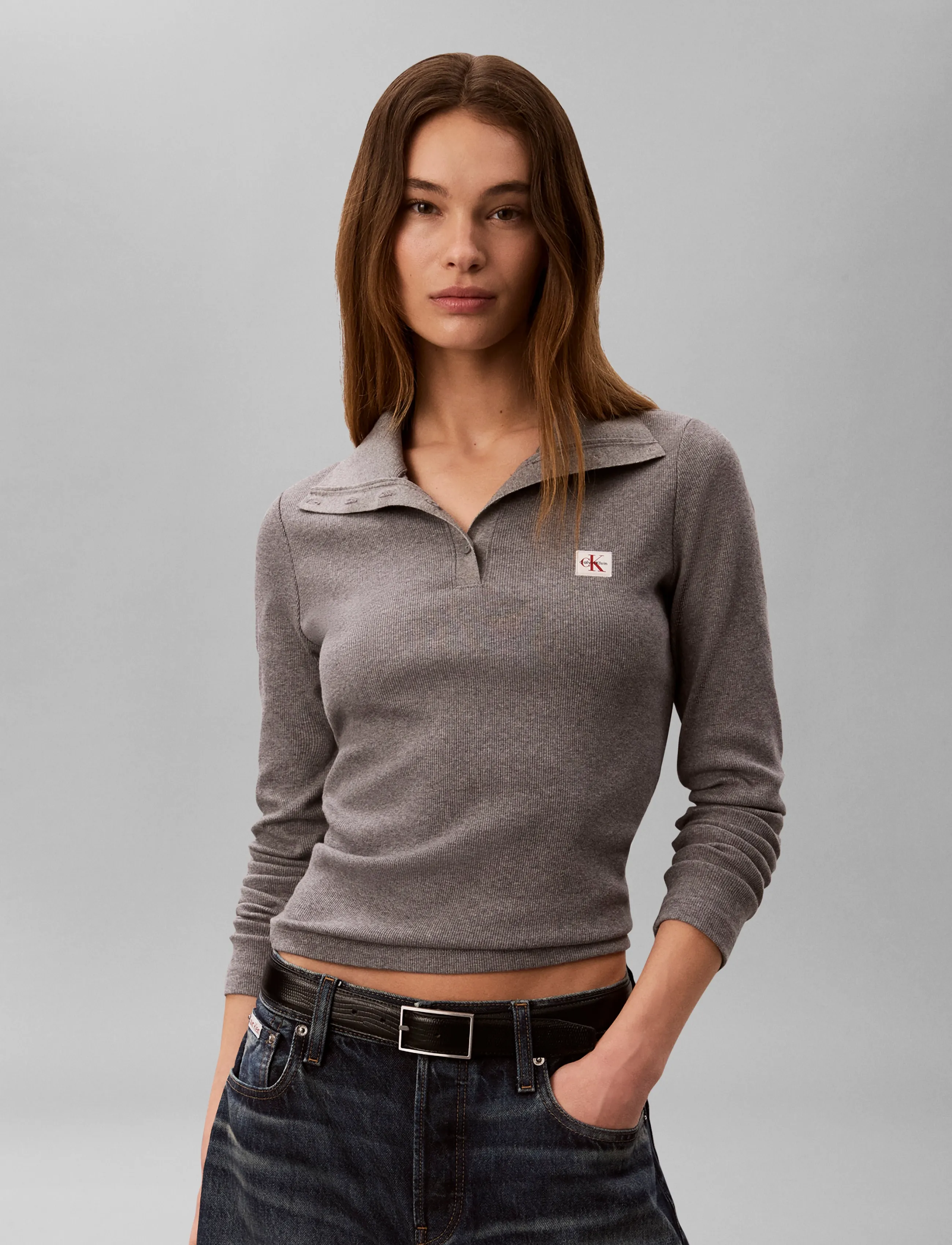 Calvin Klein Jeans - LS WVN LABEL TNECK HENLEY - polosärgid - medium grey heather - 3
