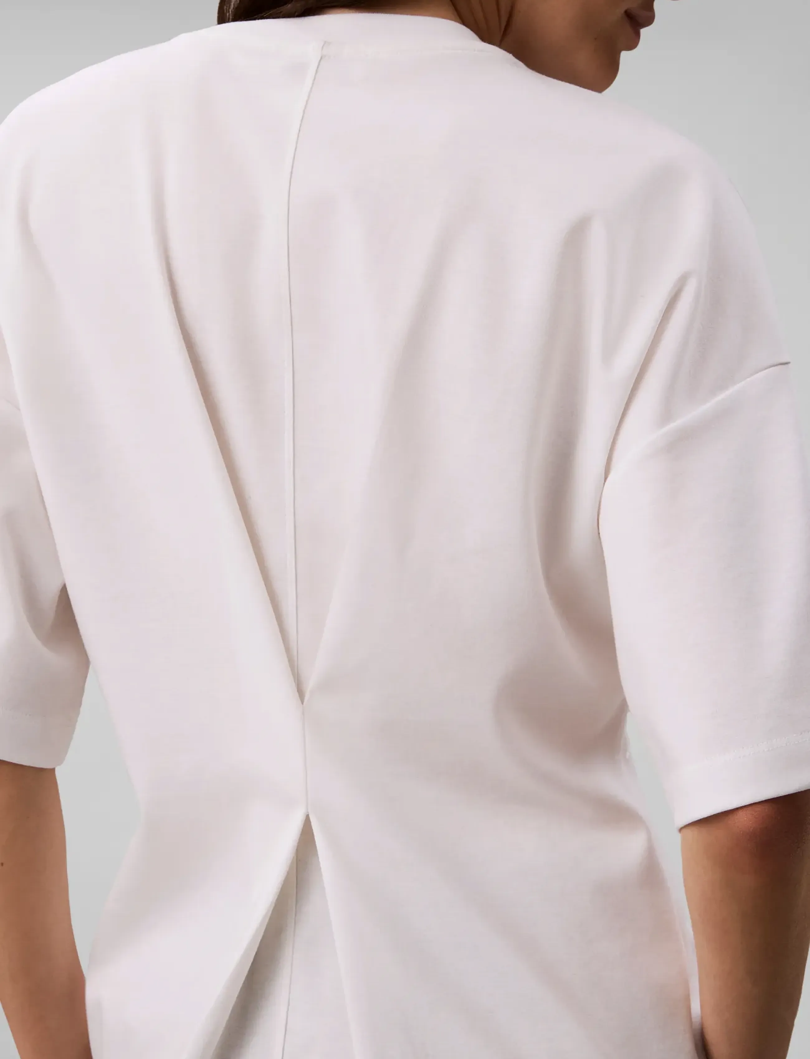 Calvin Klein Jeans - SS DBL MERCERIZED CINCH BACK TEE - t-shirts - bright white - 5
