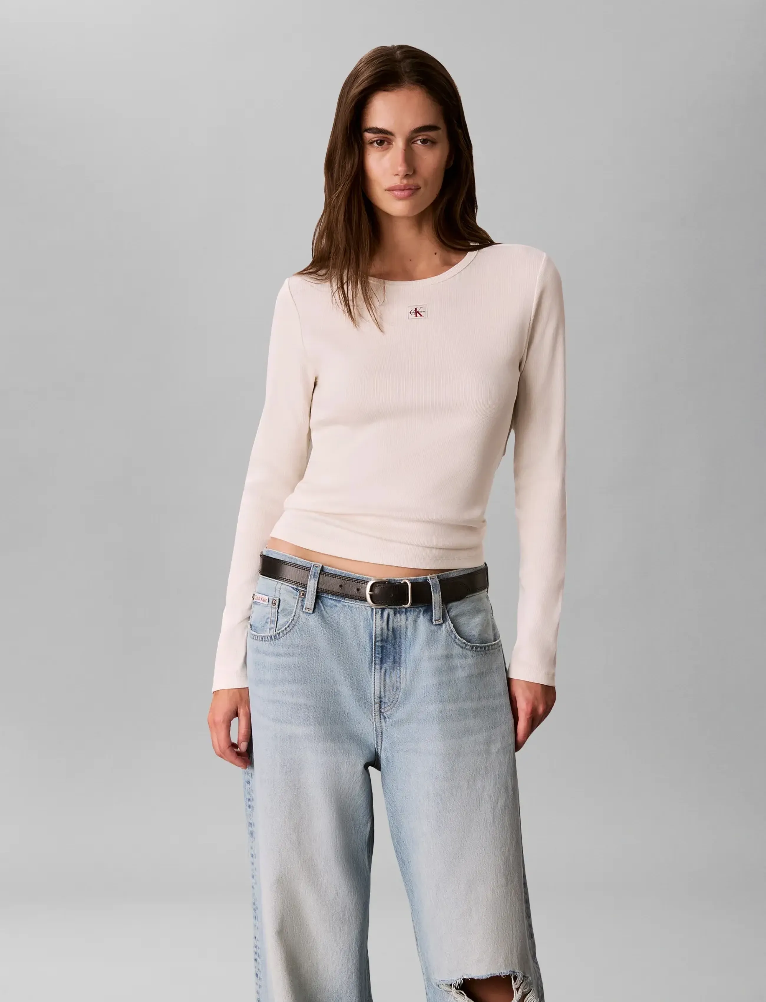 Calvin Klein Jeans LS WOVEN LABEL SENSUAL DETAIL TO - T-shirts & Toppe - TOFU / cream