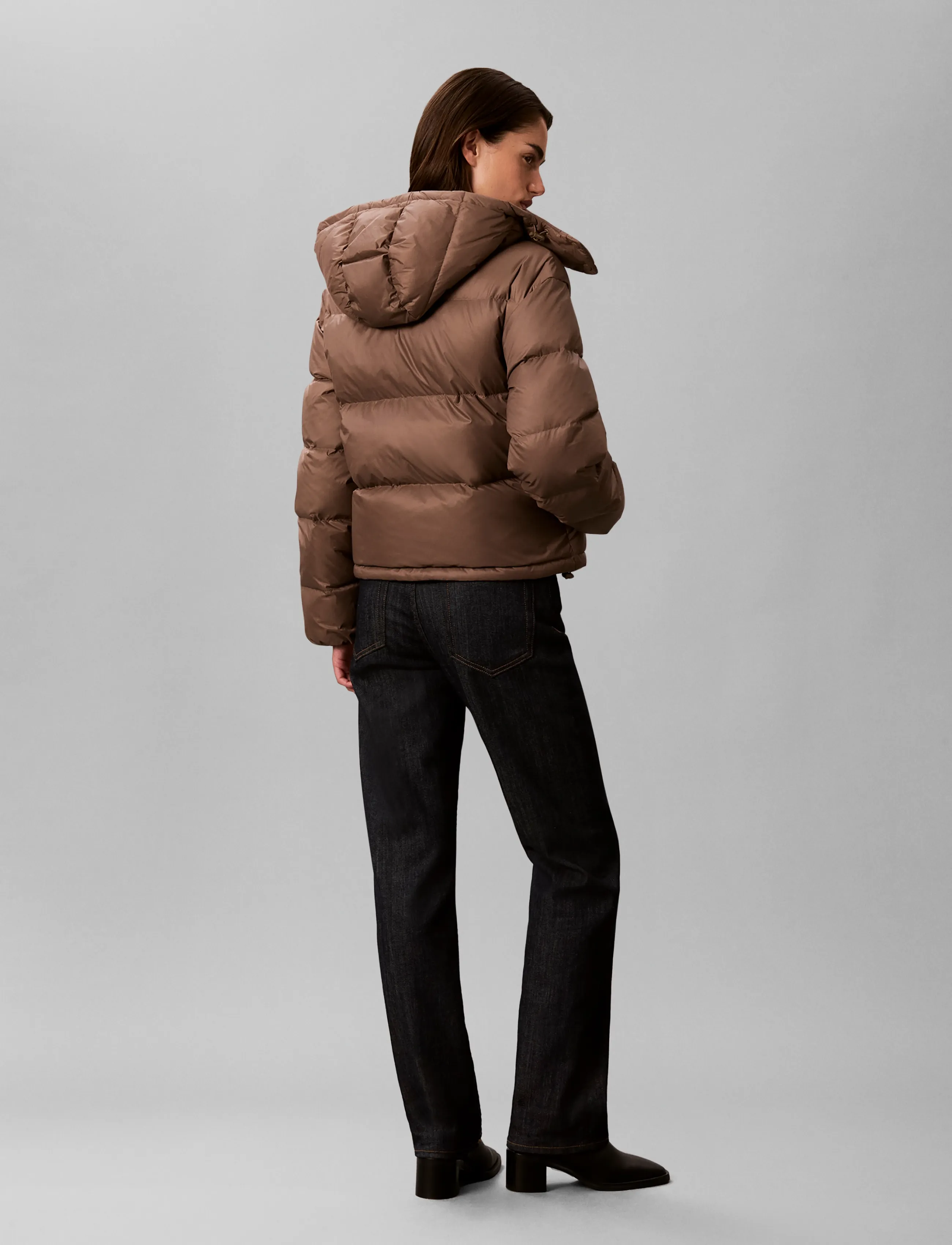 Essential Mw Short Down Puffer 2