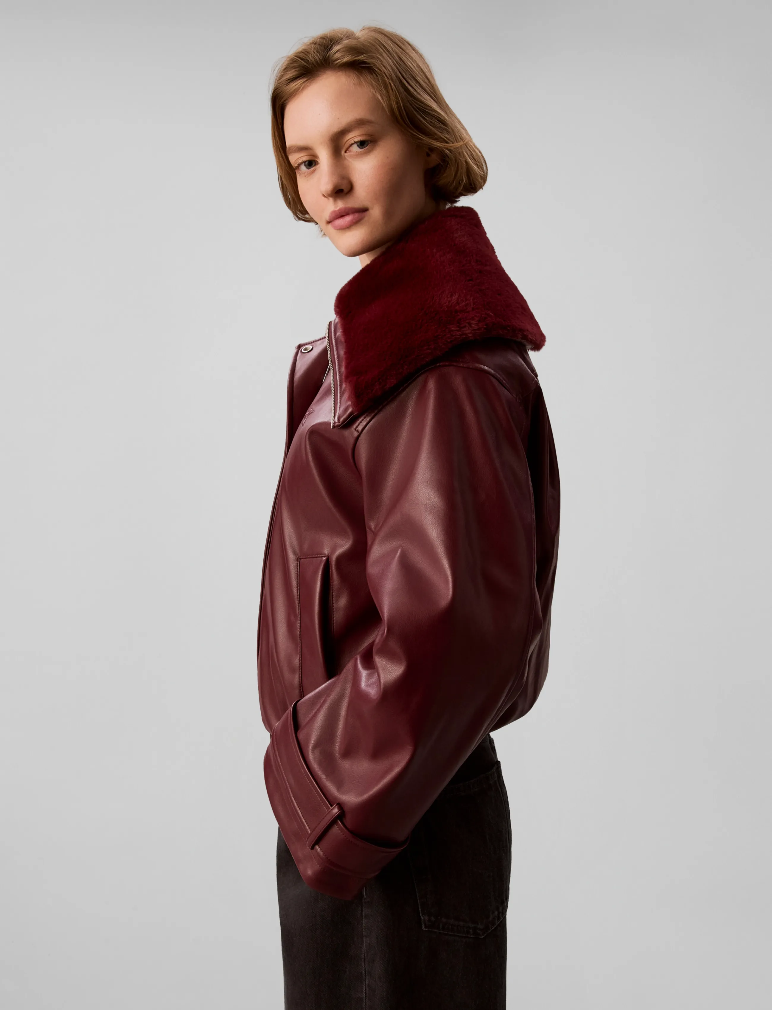 Calvin Klein Jeans - FAUX LEATHER SHORT FILLED BOMBER - vinterjakker - deep rouge - 5