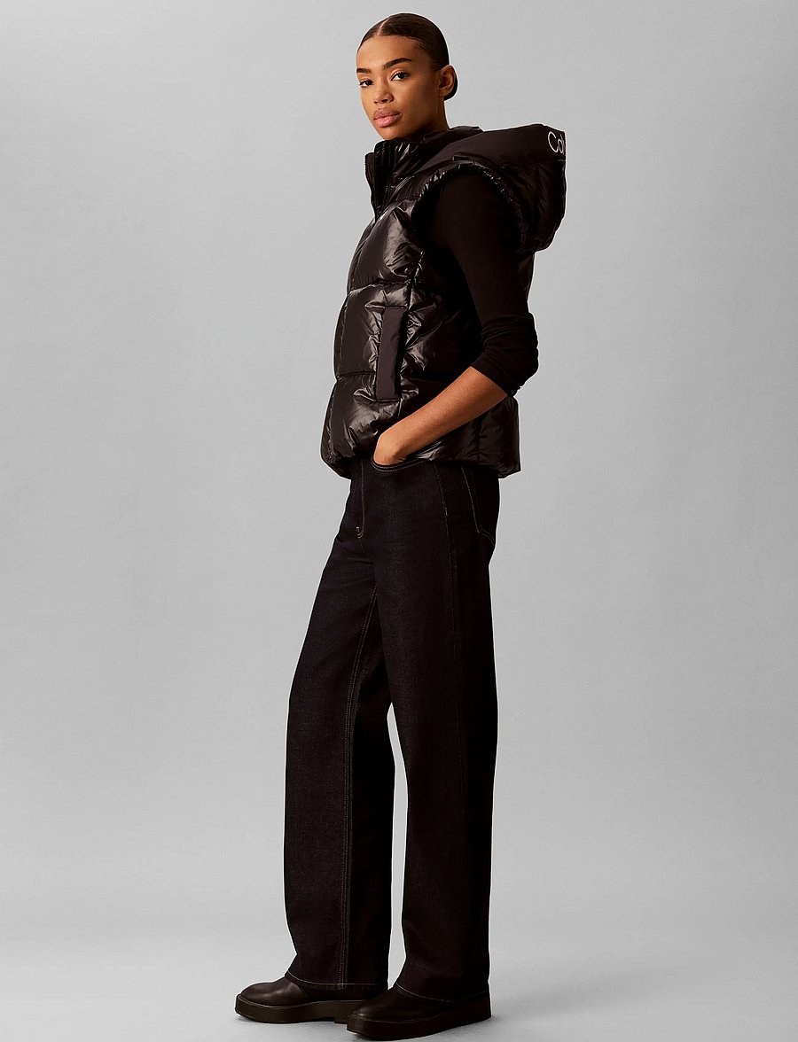 Calvin Klein Jeans - SHINE MW LOGO HOODED DOWN VEST - puffer vests - black - 5
