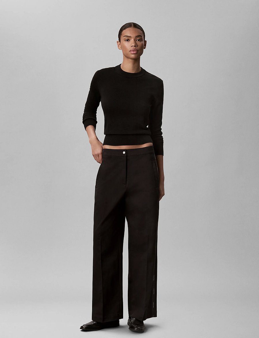 Calvin Klein Jeans - COTTON TWILL AOP LOGO STRIPE PAN - bukser med lige ben - black - 0