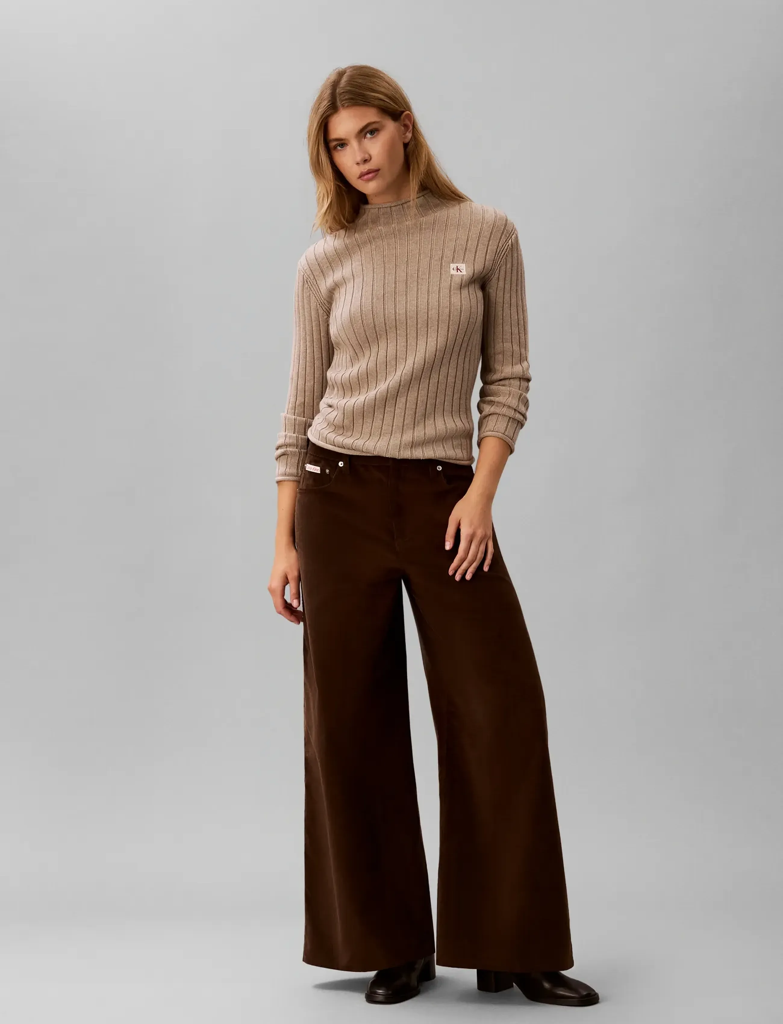 Calvin Klein Jeans CORDUROY WIDE LEG PANTS - Püksid - BROWN CORK / brown