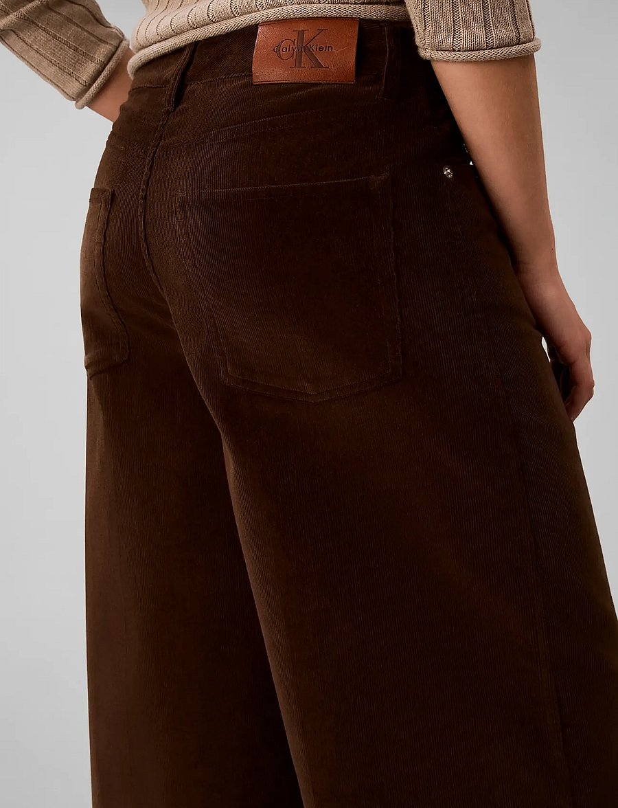 Calvin Klein Jeans - CORDUROY WIDE LEG PANTS - corduroy pants - brown cork - 5