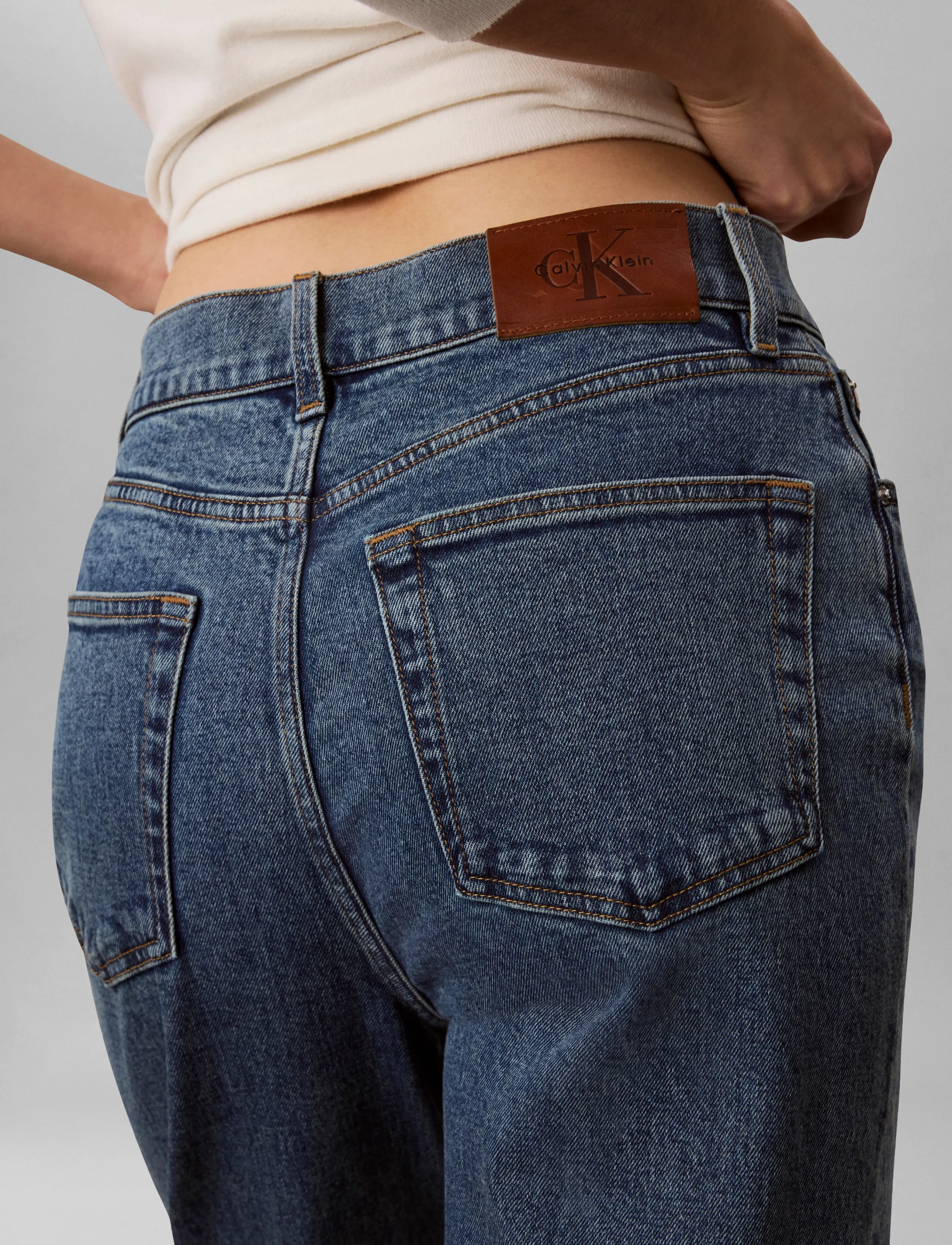 Calvin Klein Jeans - MOM JEAN FULTON BLUE - mom jeans - fulton blue - 4