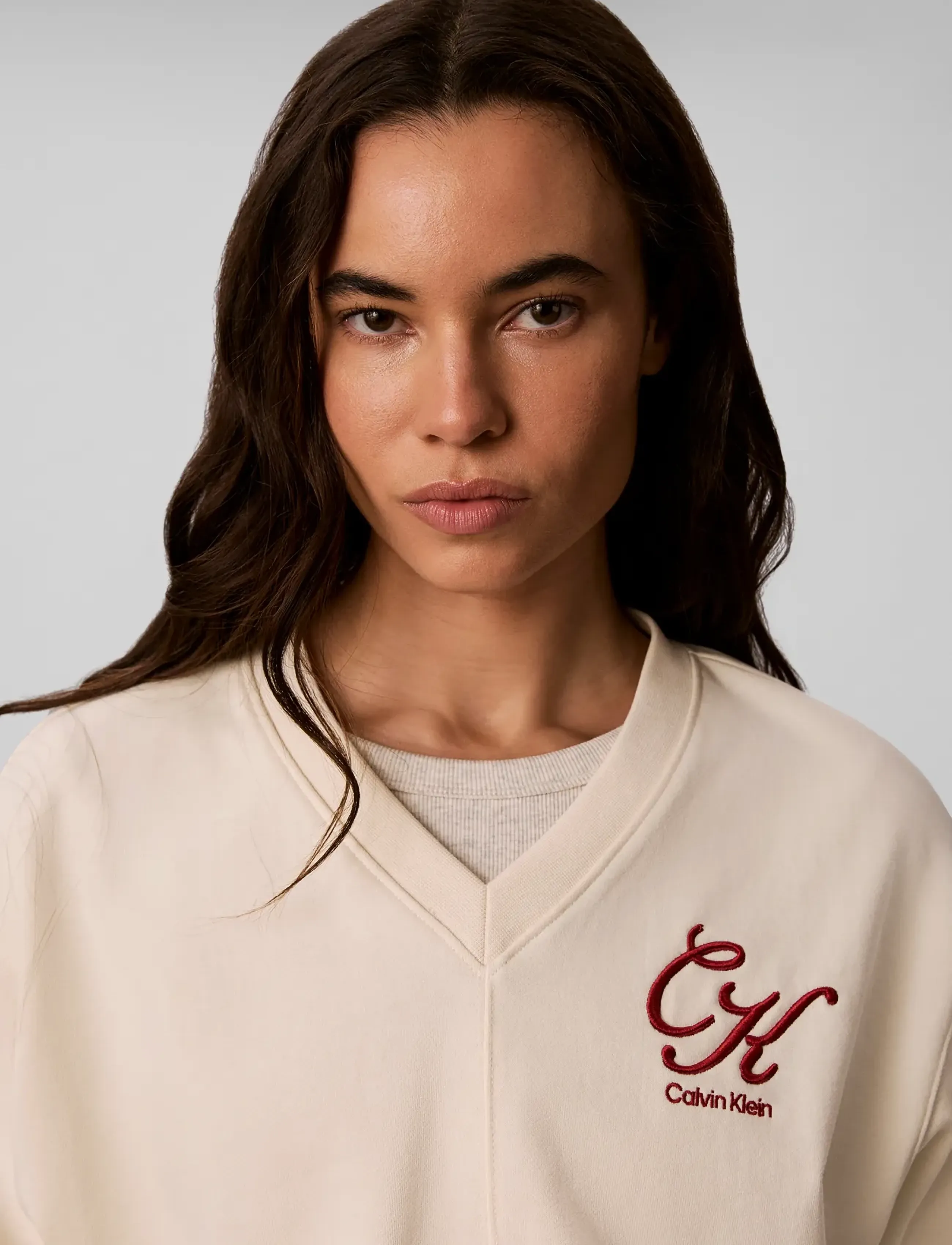 Calvin Klein Jeans Ls Premium Terry Script Vneck Po tröjor dam – bild 4
