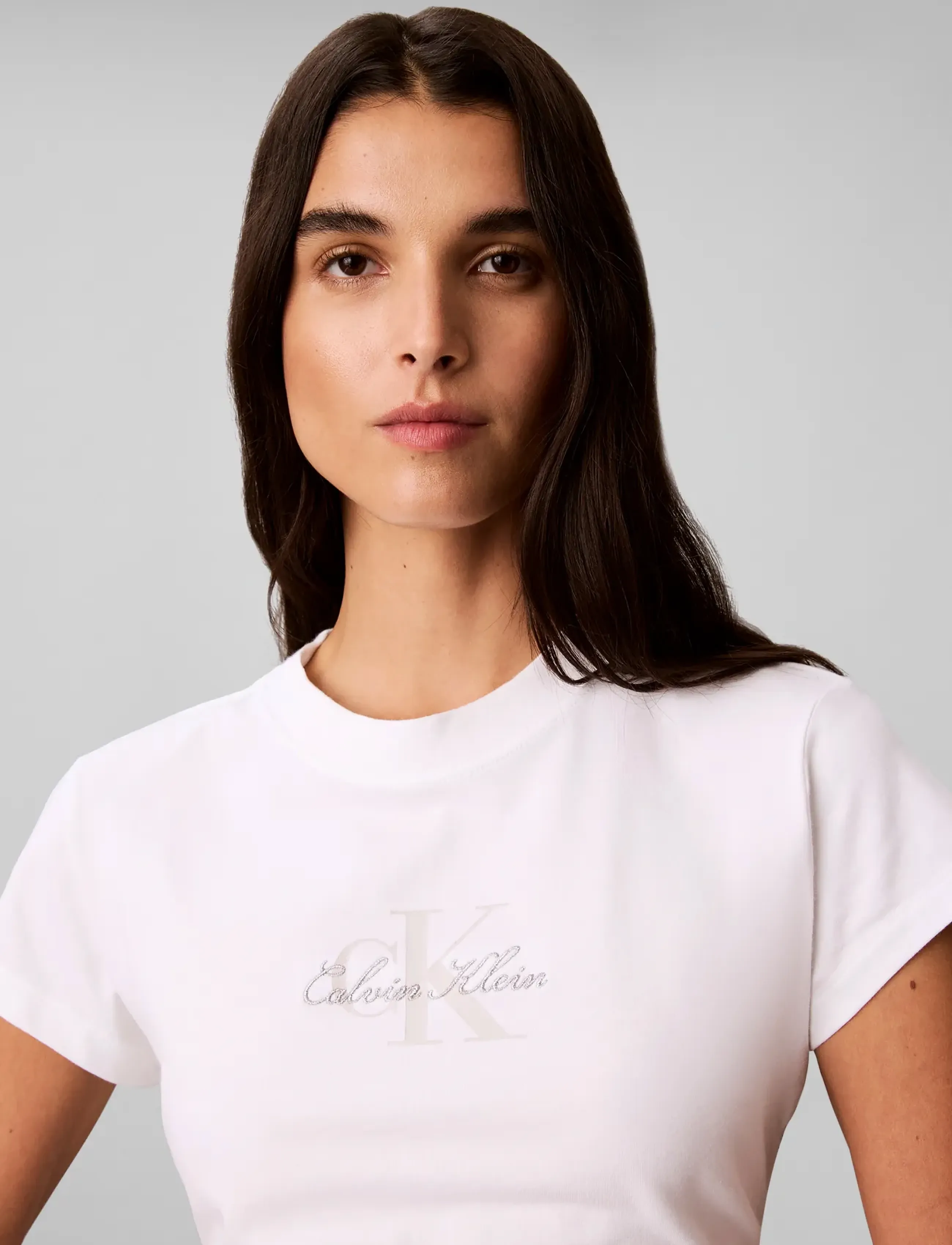 Calvin Klein Jeans Ss Slim Fit Baby Monologo Script t-shirts dam – bild 4