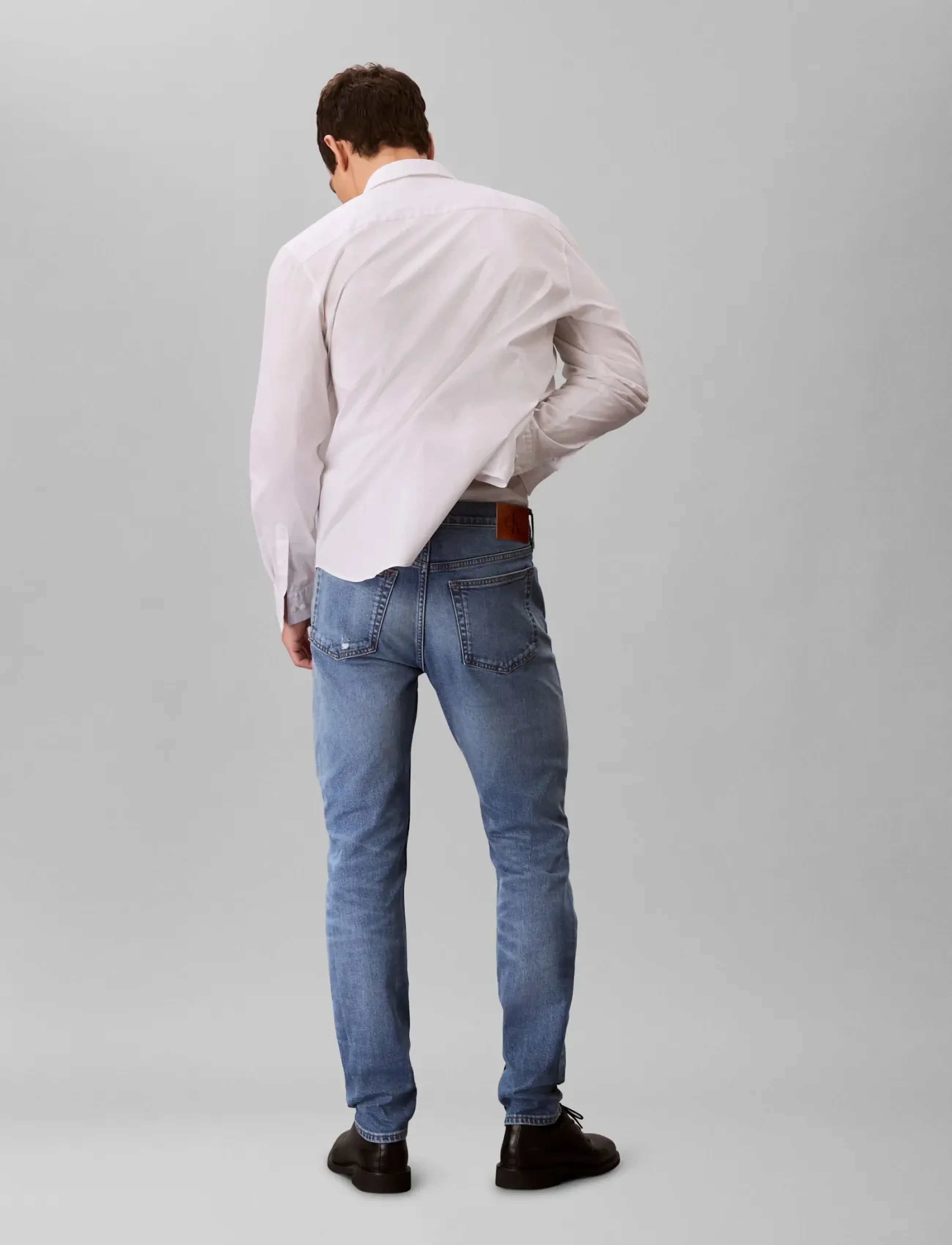 Calvin Klein Jeans - SLIM TAPER MEDIUM SHOWER JEAN - med shower - 3