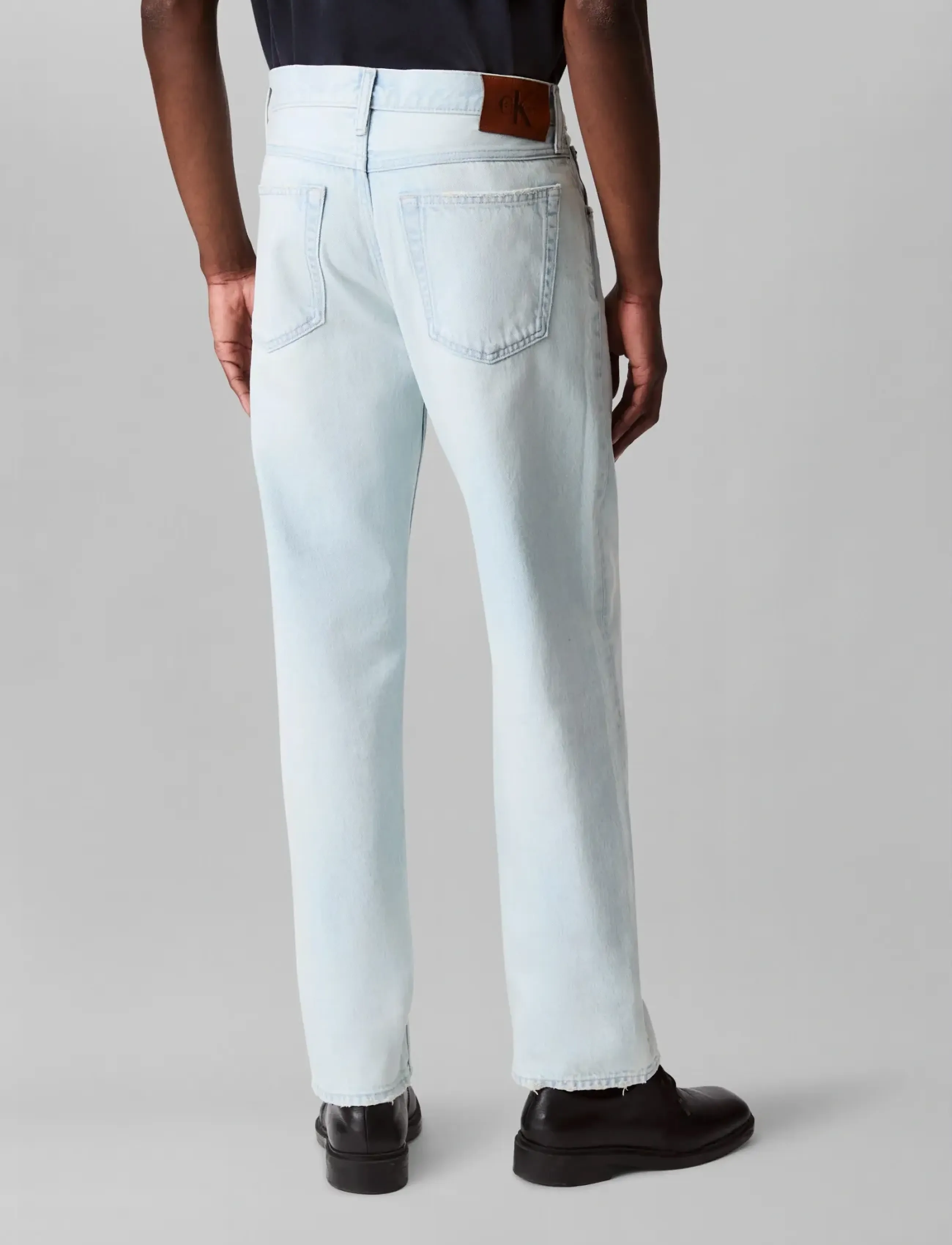 Calvin Klein Jeans 90S Straight Goldenrod Jean straight leg jeans herr – bild 3
