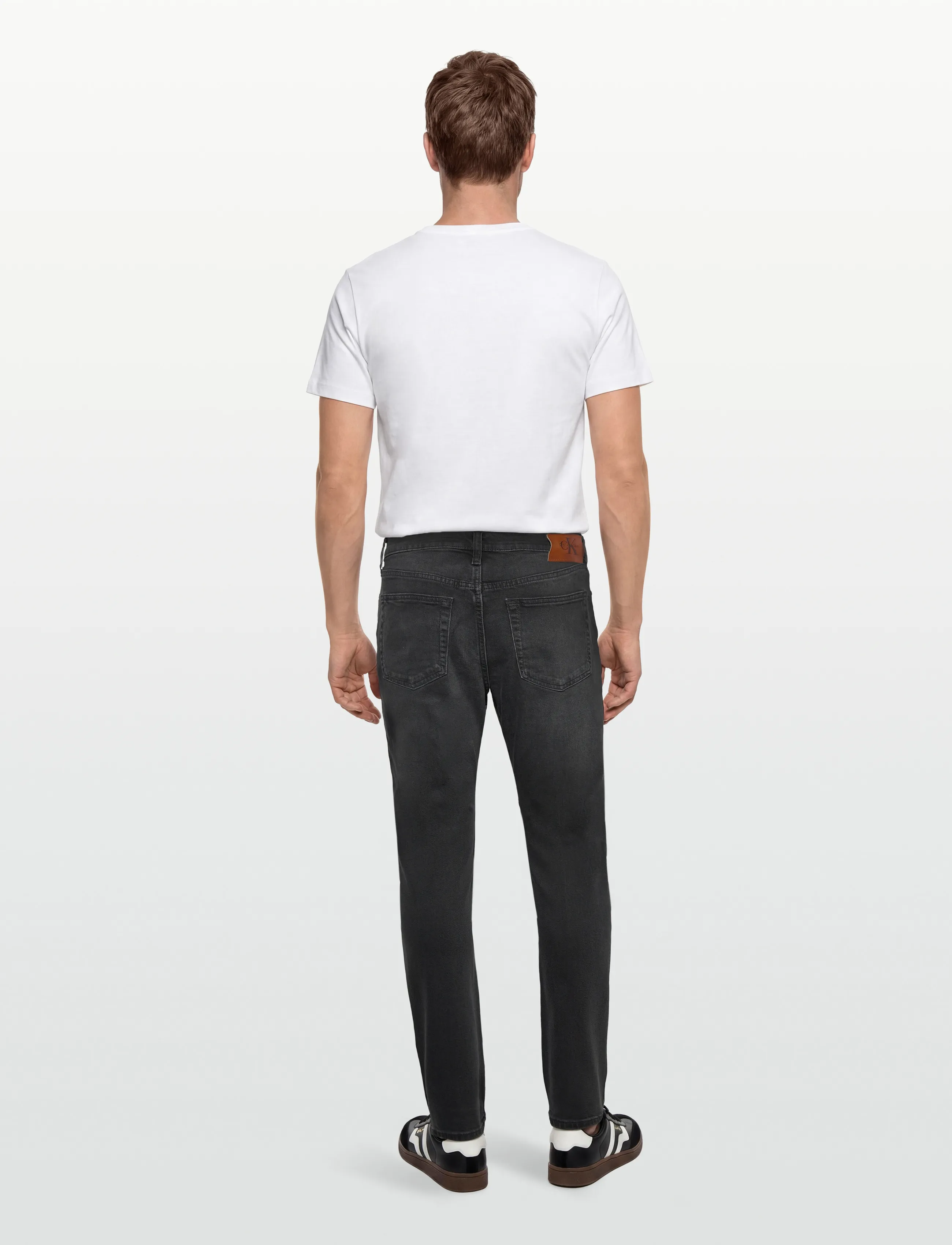 Calvin Klein Jeans - SLIM TAPER BLACK OIL SLICK JEAN - slim-fit jeans - black oil slick - 4