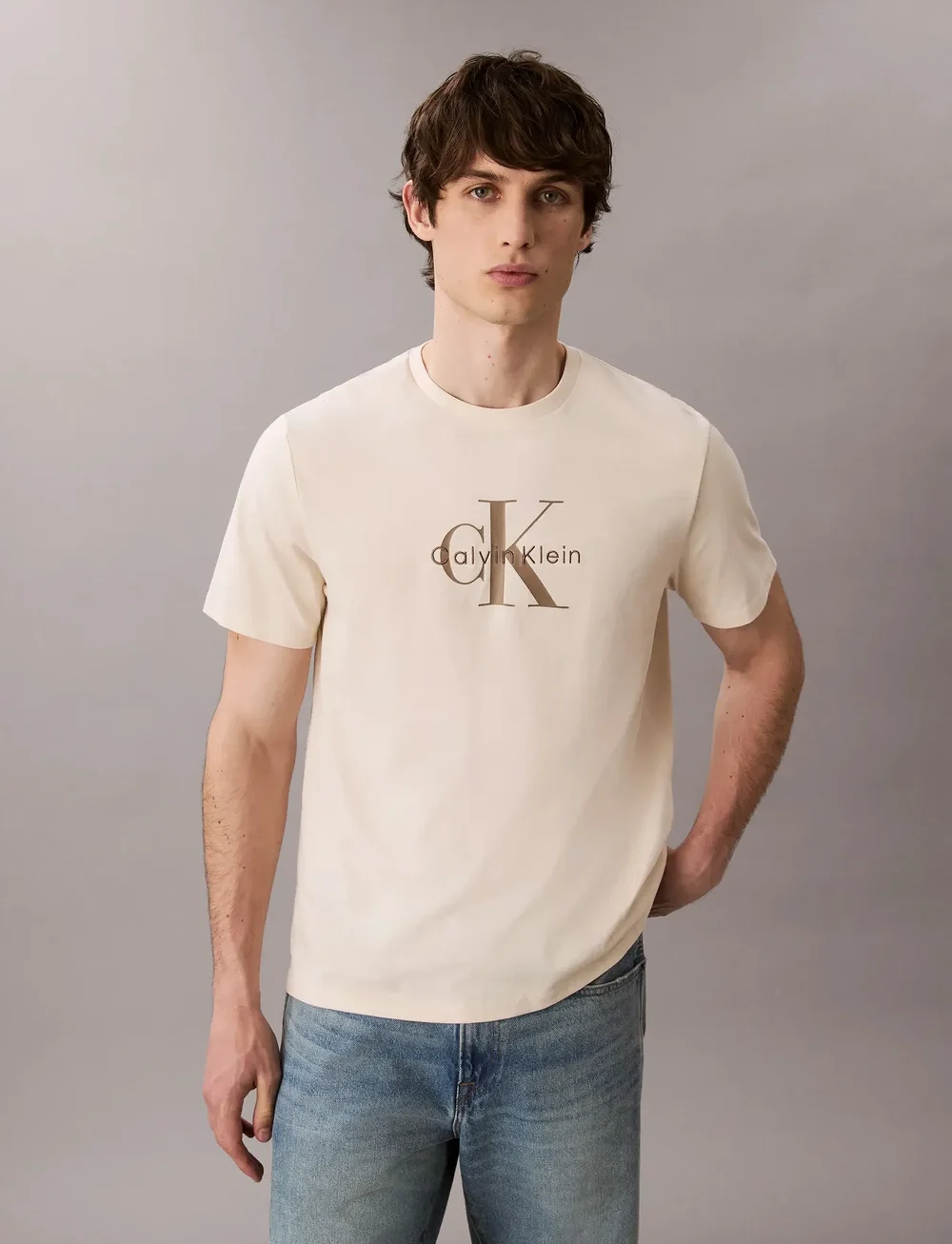 Calvin Klein Jeans - SS Hero Monologo Tee 20s - t-krekli ar īsām piedurknēm - chalk - 4