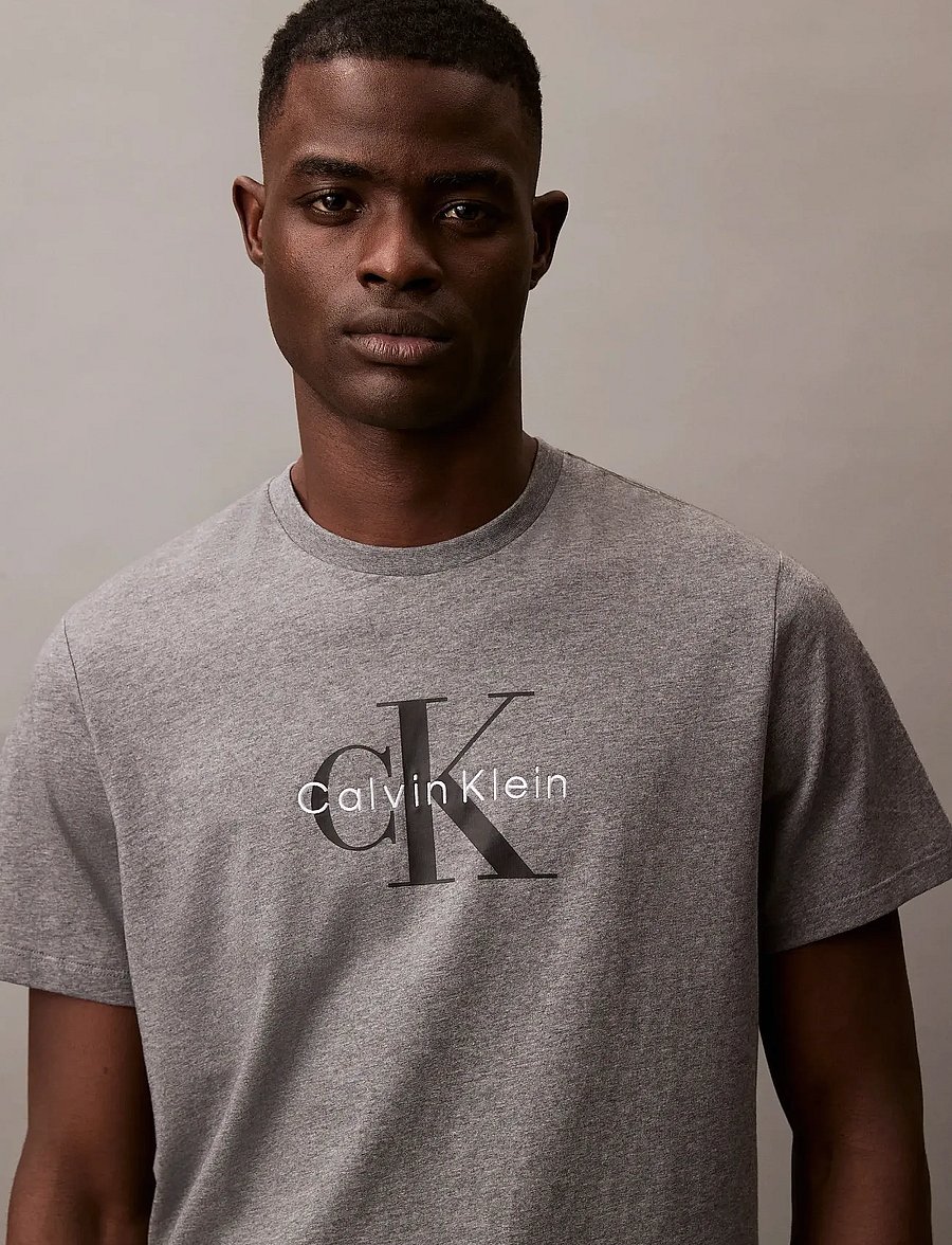 Calvin Klein Jeans - SS Hero Monologo Tee 20s - short-sleeved t-shirts - med grey htr - 2