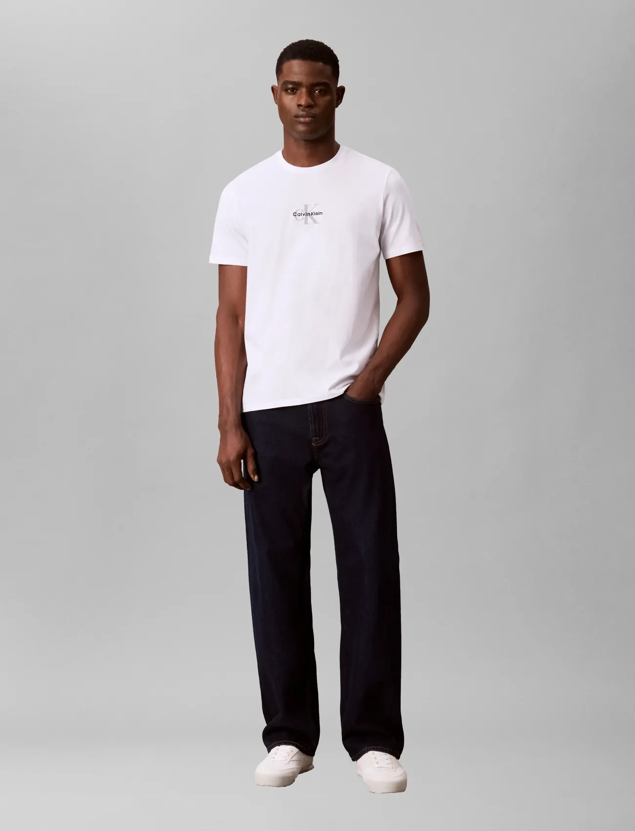 Calvin Klein Jeans SS 30S MICRO MONOLOGO GRAPHIC TE - T-Shirts - BRILLIANT WHITE / white