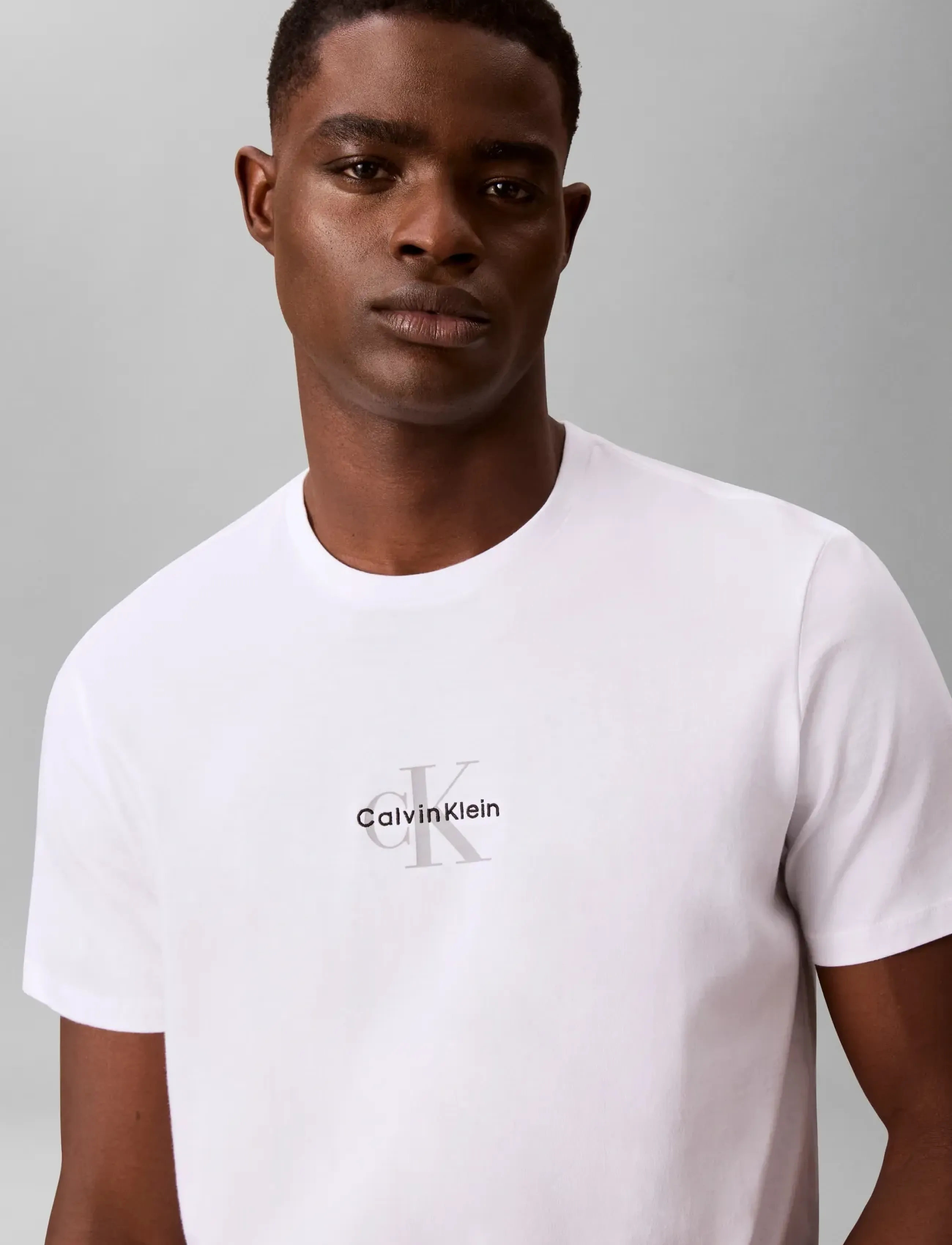 Calvin Klein Jeans - SS 30S MICRO MONOLOGO TEE - kurzärmelig - brilliant white - 4