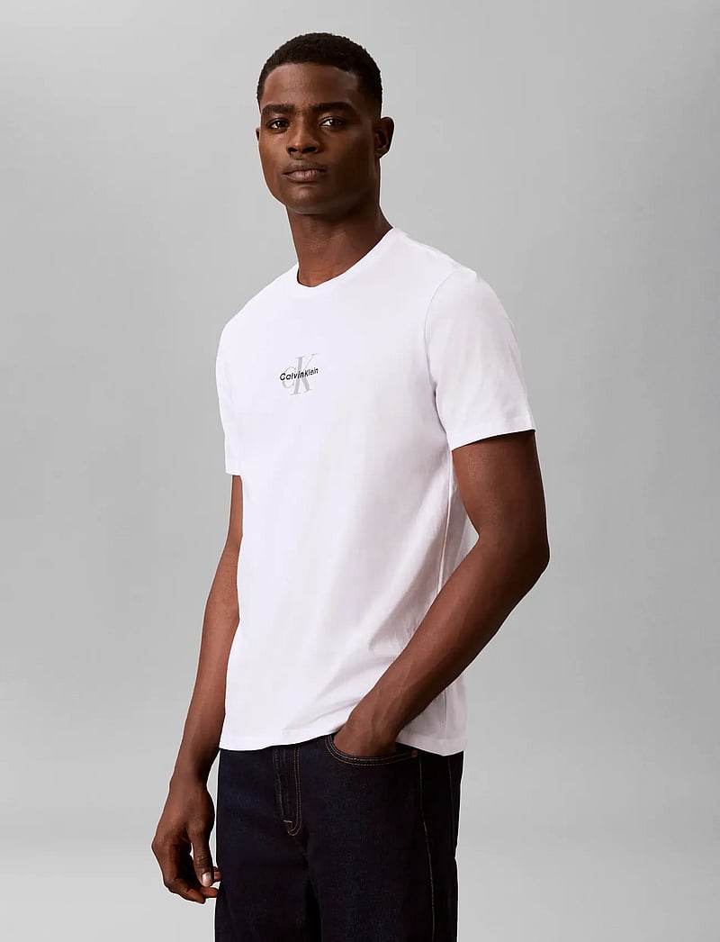Calvin Klein Jeans - SS 30S MICRO MONOLOGO TEE - kortærmede t-shirts - brilliant white - 5
