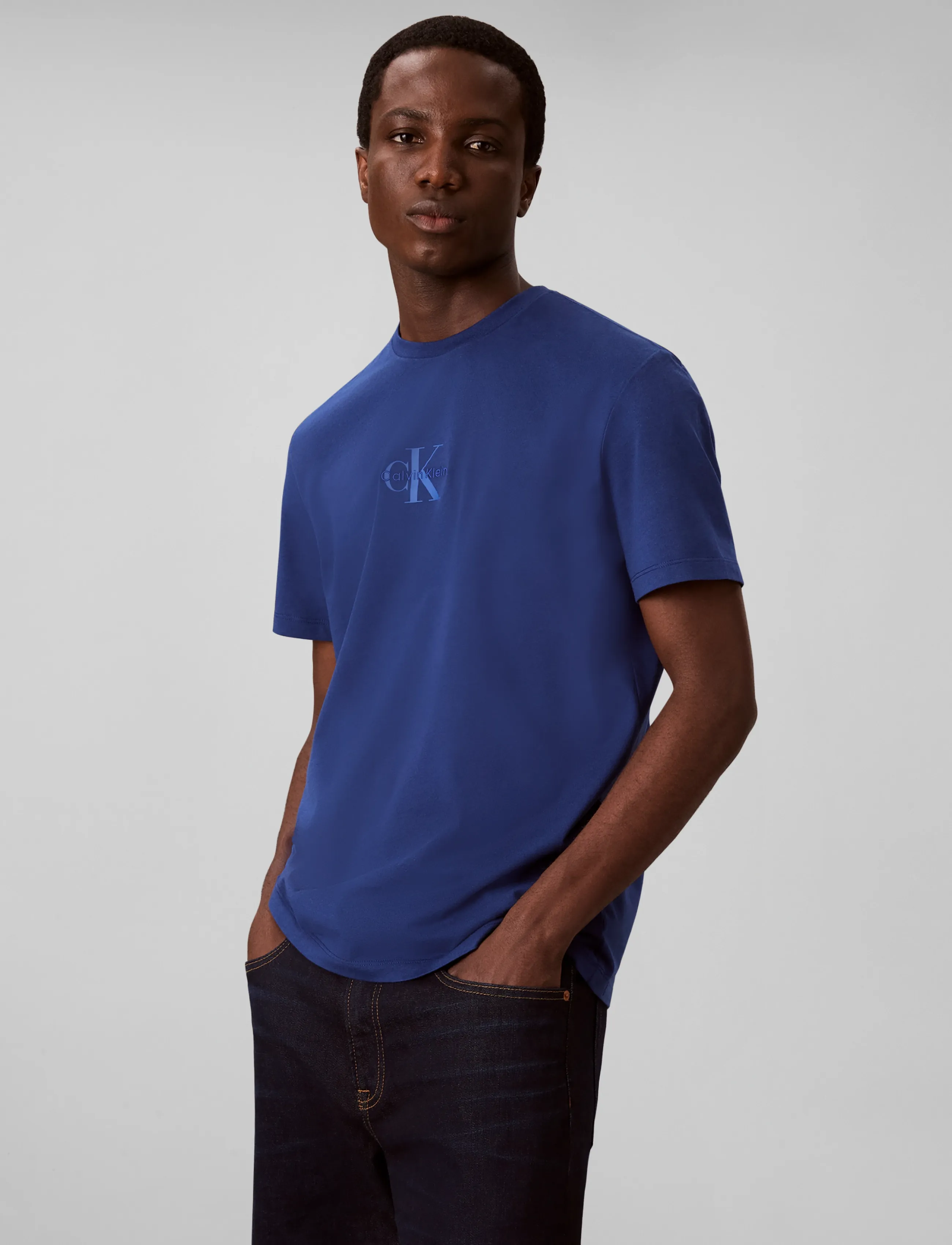 Calvin Klein Jeans - SS 30S MICRO MONOLOGO GRAPHIC TE - kurzärmelige t-shirts - estate blue - 3