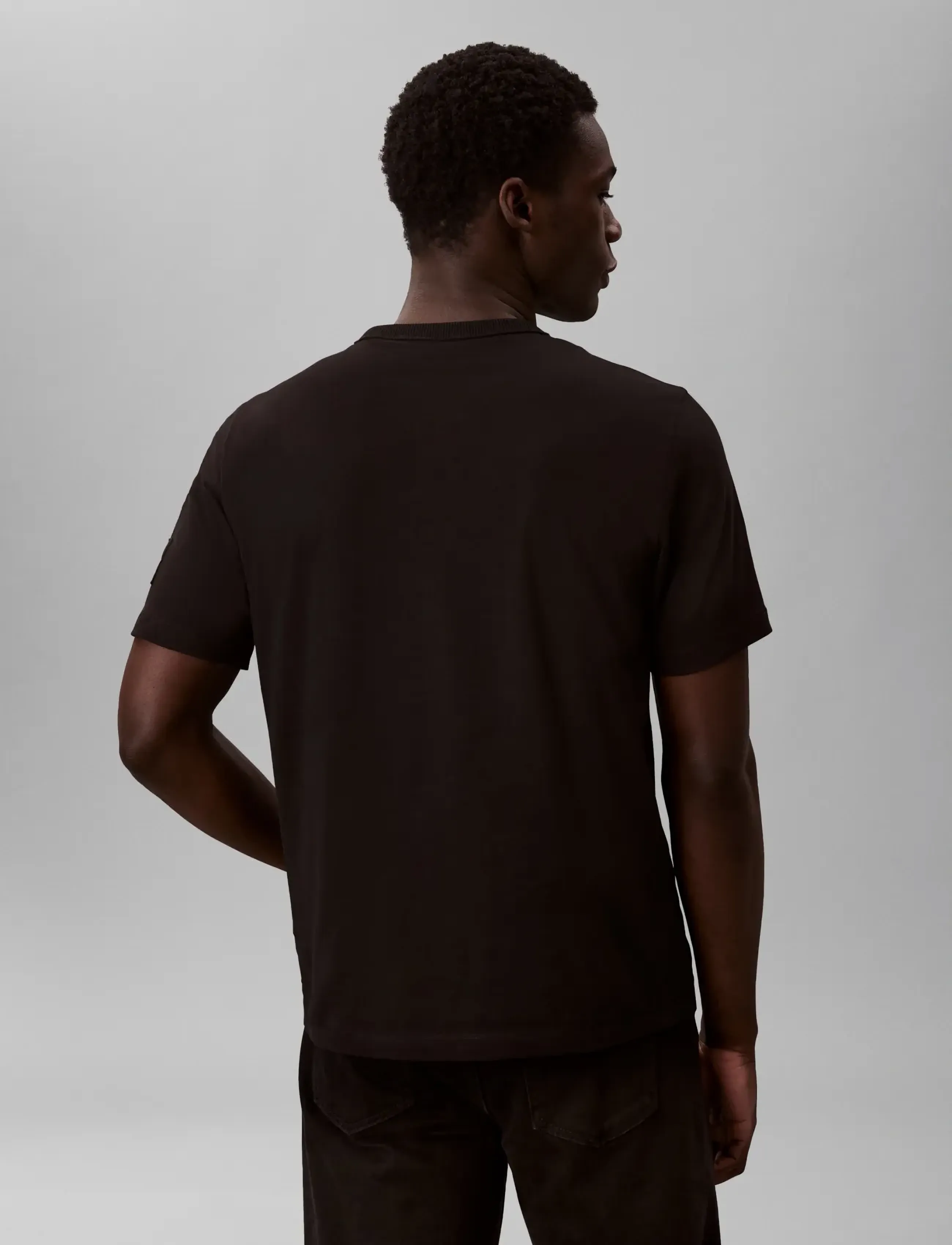 Calvin Klein Jeans - BADGE REGULAR TEE - födelsedagspresenter - black - 2