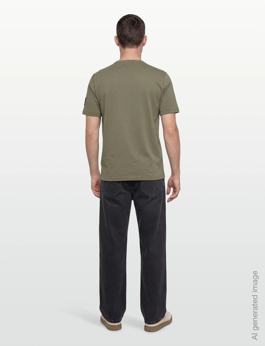 Calvin Klein Jeans - BADGE REGULAR TEE - kortärmade t-shirts - deep lichen green - 5