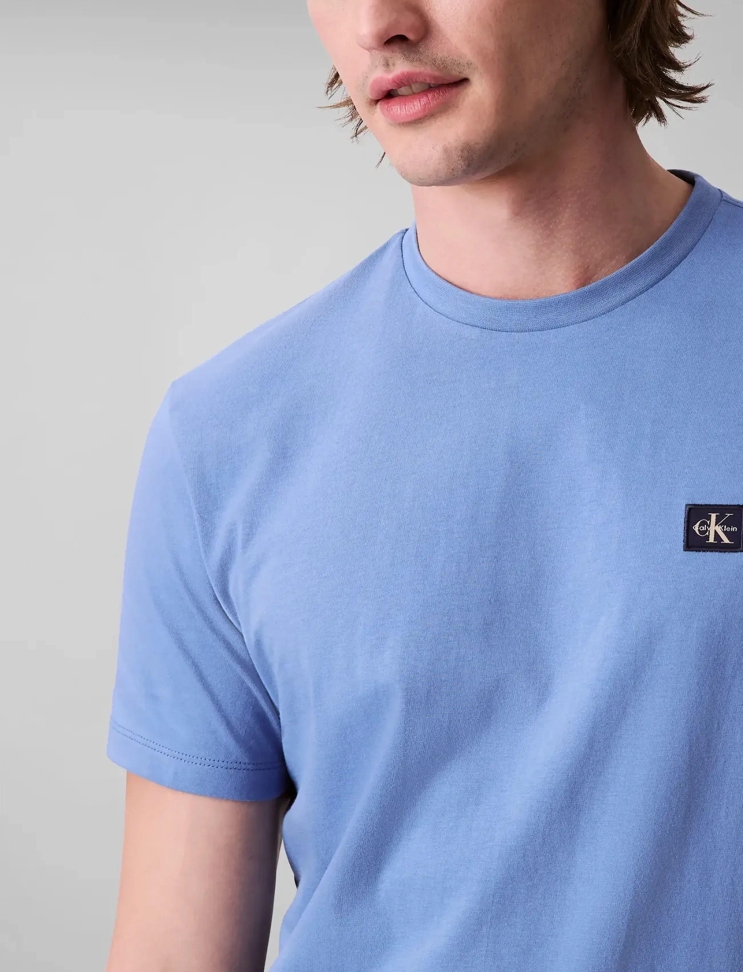 Calvin Klein Jeans - SS BADGE 30S JERSEY CLASSIC TEE - short-sleeved t-shirts - dull nile blue - 5