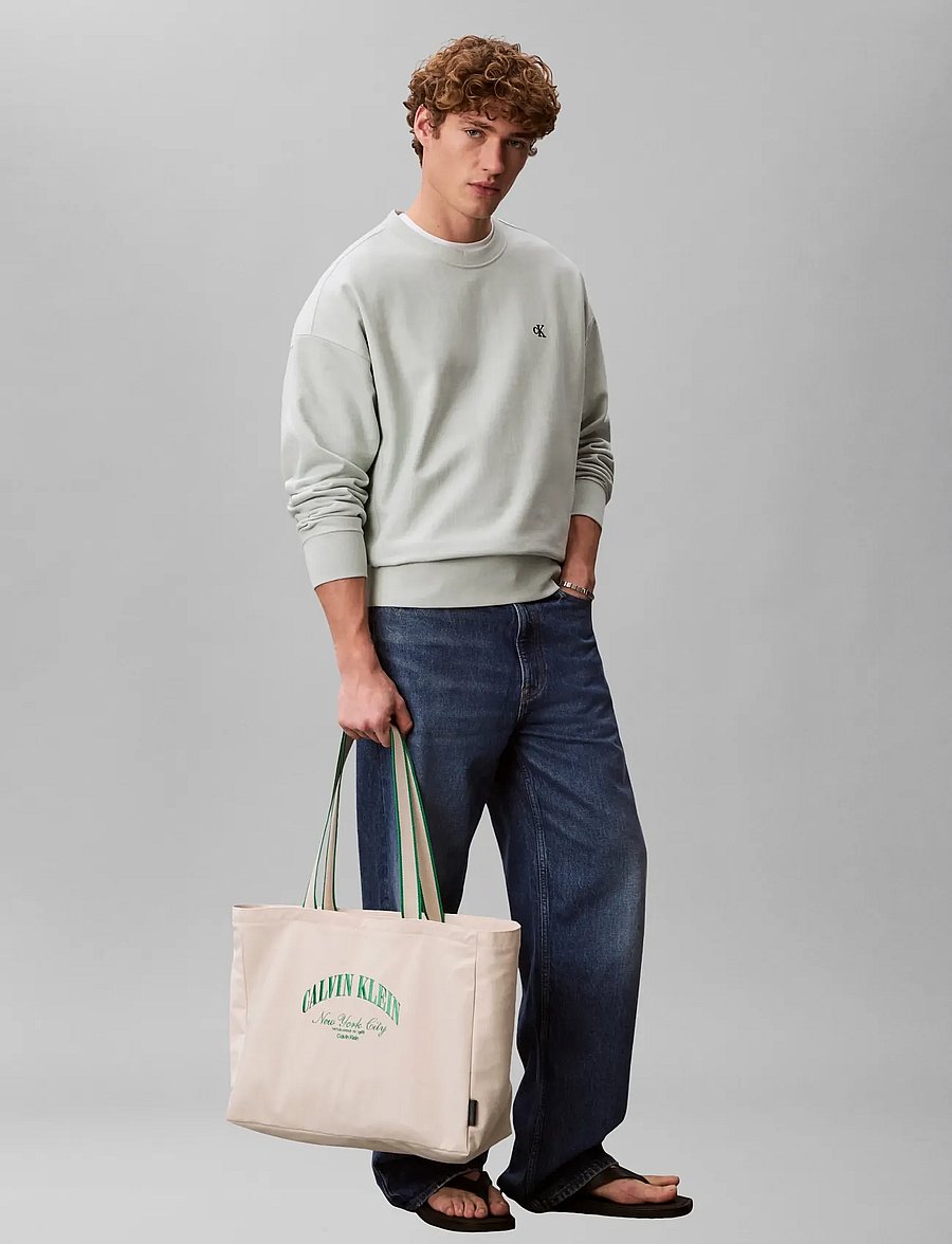 Calvin Klein Jeans - PREMIUM TERRY MONOGRAM CN SWEATS - sweatshirts - pale meadow - 0