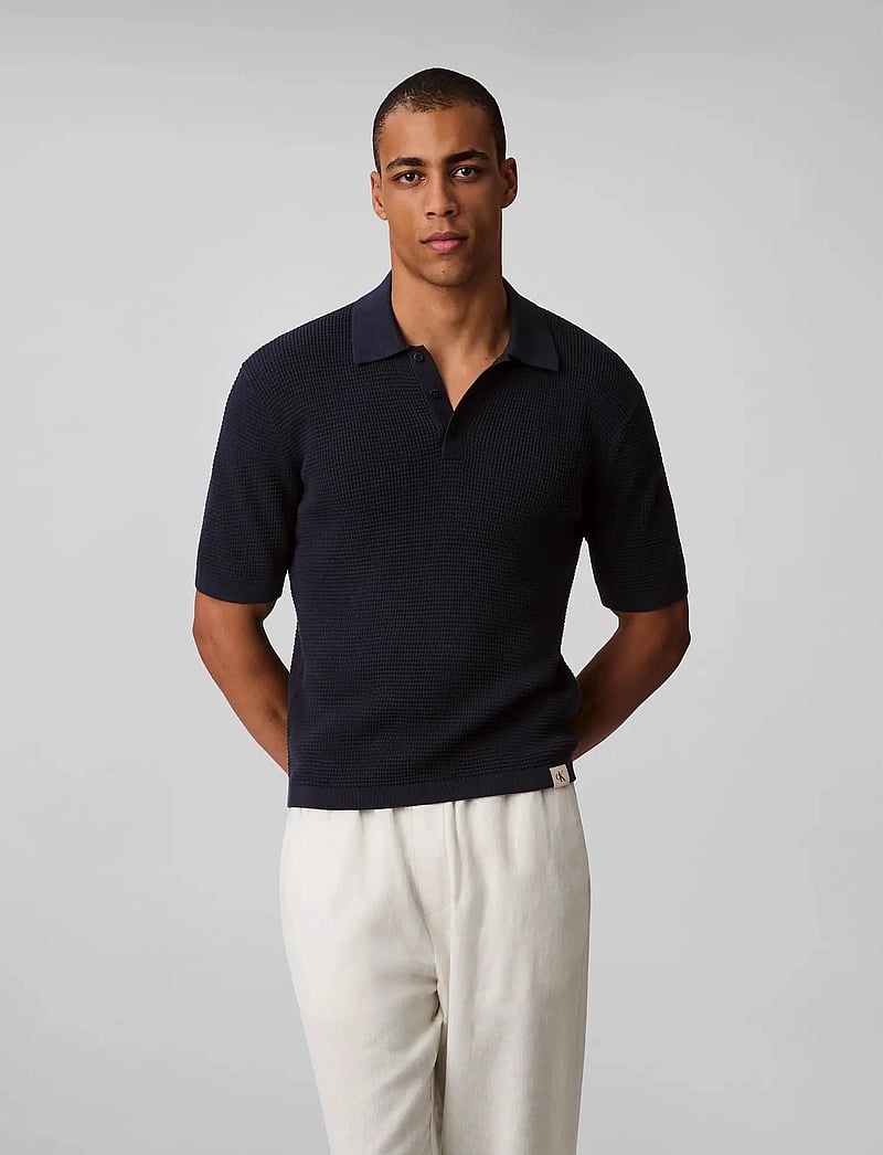 Calvin Klein Jeans - SS SMTH CTTN WFFL PL - kortærmede poloer - dark sapphire - 0